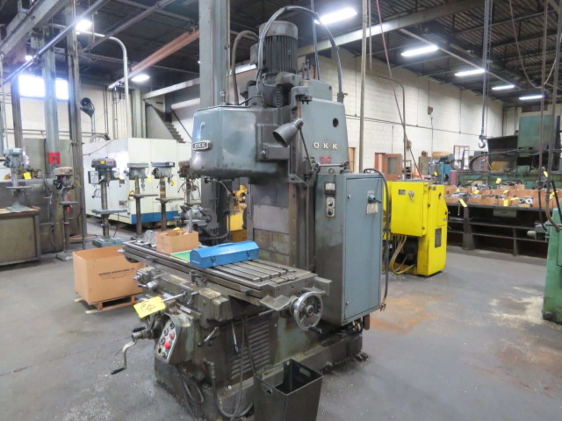 OKK MH-3VII VERTICAL MILLING MACHINE, S/N 1687, MDL. MH-3V2, 15” x 68” Table, SS 18-1800 RPM - Image 2 of 2