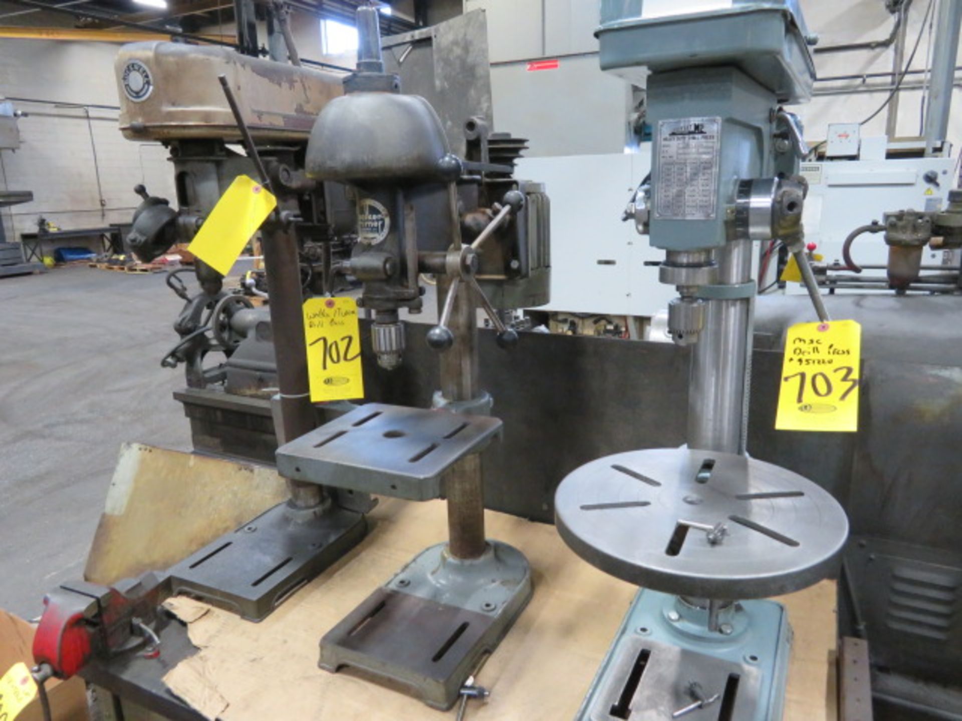 WALKER-TURNER 15" BENCHTOP DRILL PRESS