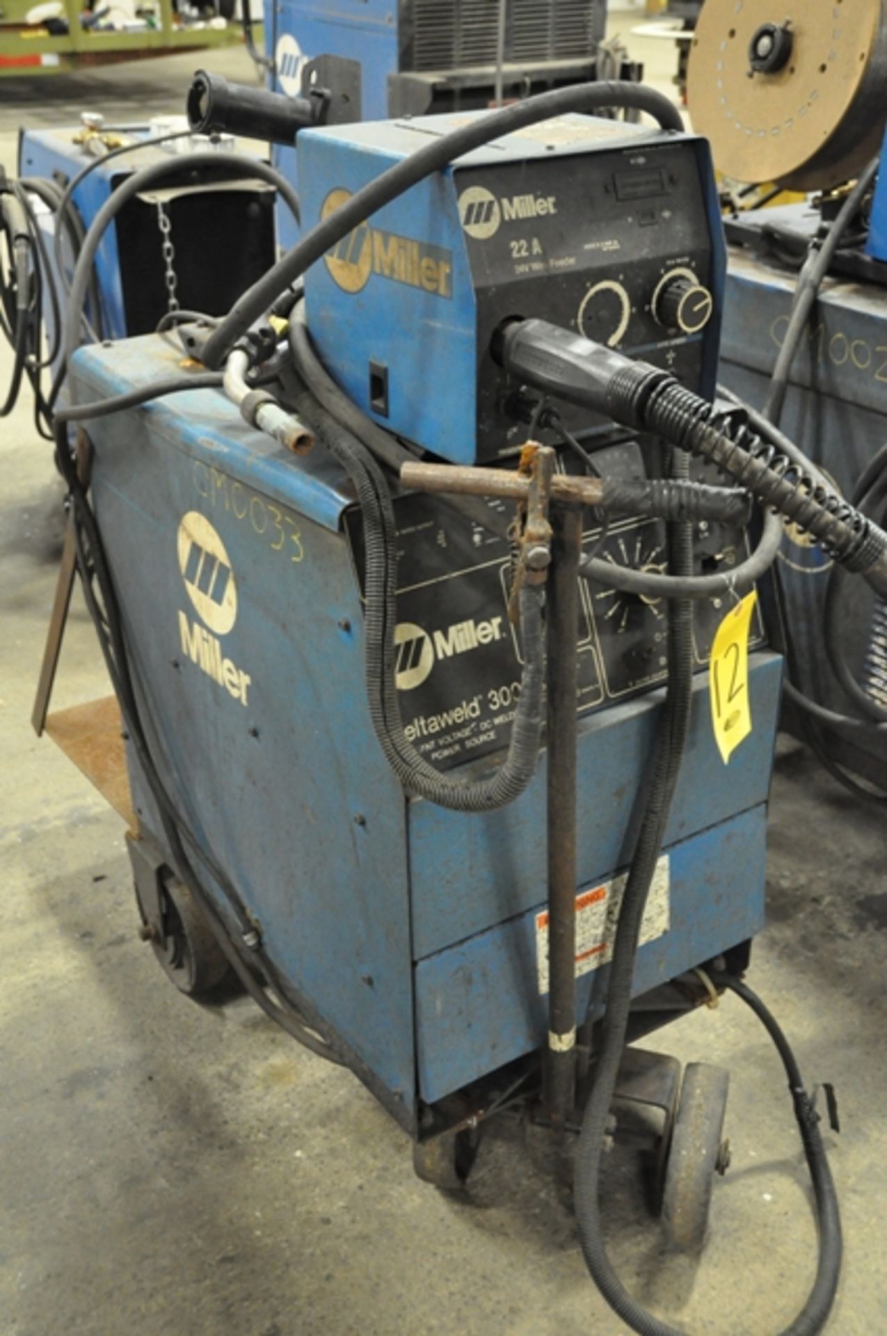 MILLER MIG WELDER, SN. KE703246(1995), MODEL DELTA WELD 300 WITH MILLER 22A WIRE FEEDERS, SN. - Image 2 of 5