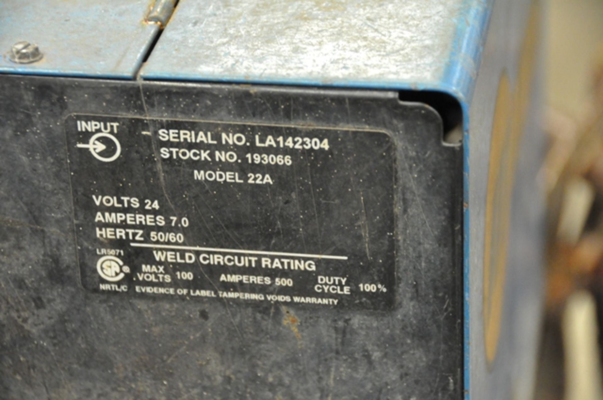 MILLER MIG WELDER, SN. KE703246(1995), MODEL DELTA WELD 300 WITH MILLER 22A WIRE FEEDERS, SN. - Image 5 of 5