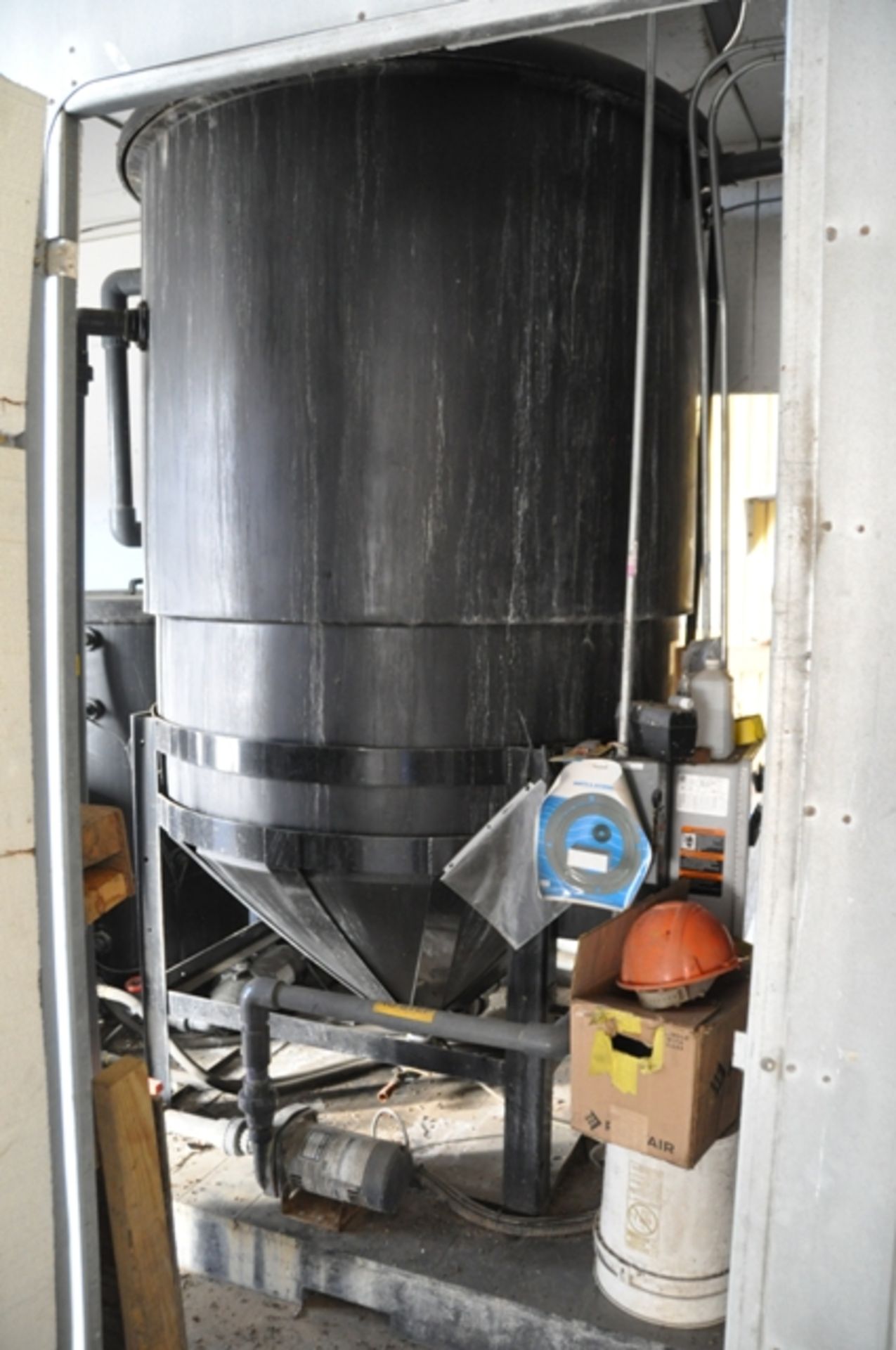 FARROW SYSTEMS BLAST SYSTEM, 185 CFM, FOR REMOVAL OF SURFACE COATINGS, VAPOR BLASTOR, SN.2536, - Image 11 of 25