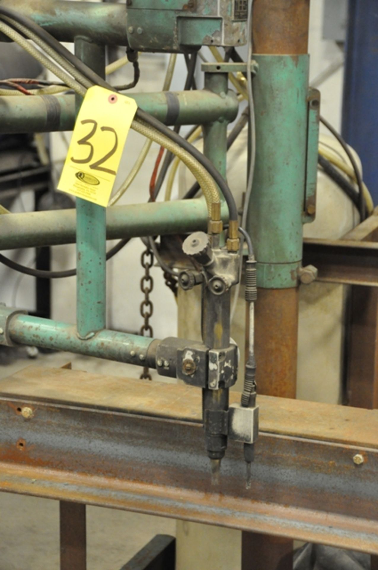 OXY ACETYLENE TORCH ARM (TELESCOPING)ON CUSTOM STEEL CART WITH HOSES AND GAGES, GAS TANK NOT