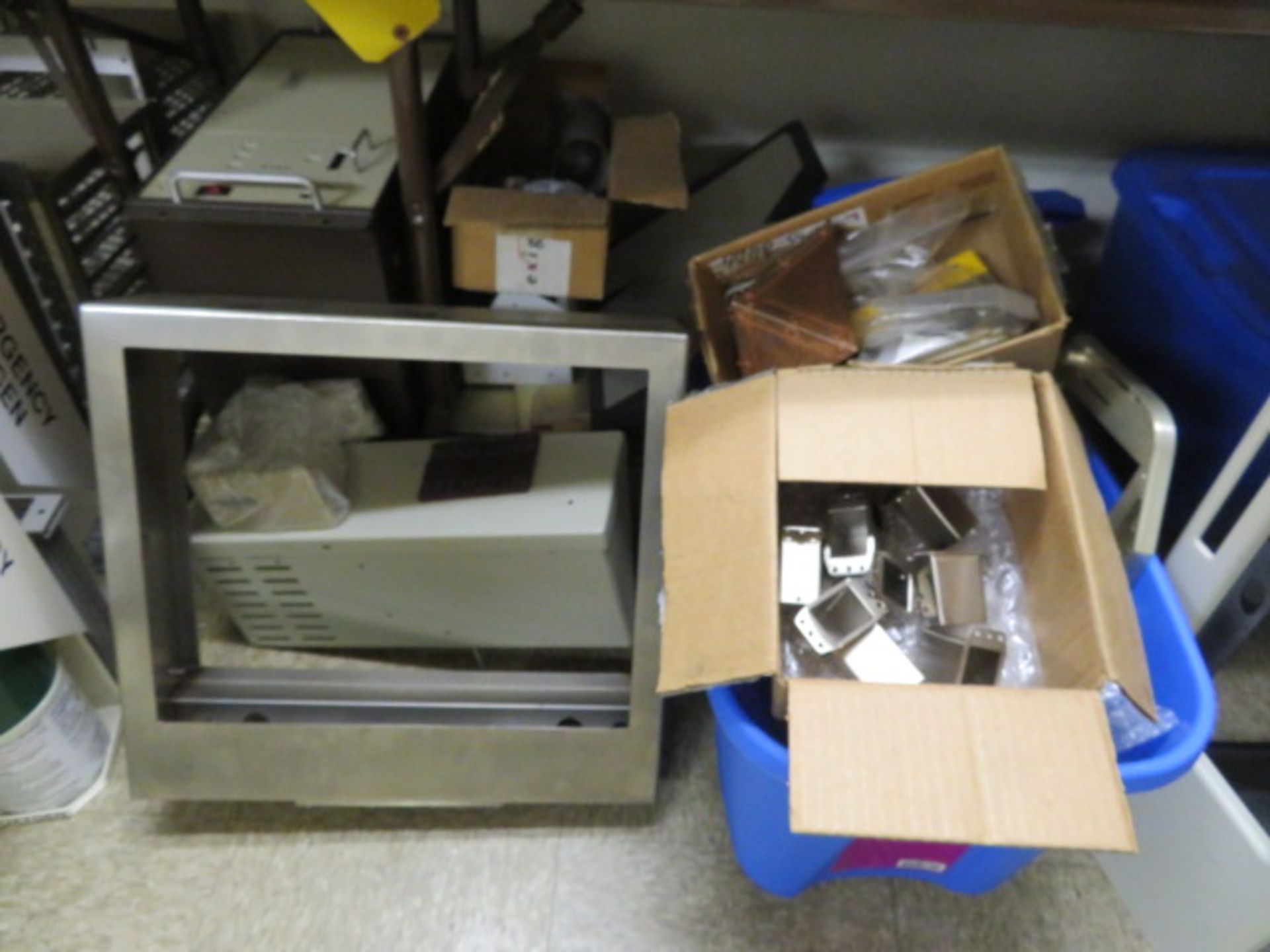 ASSORTED CABINET & MISC. PARTS - Image 2 of 7