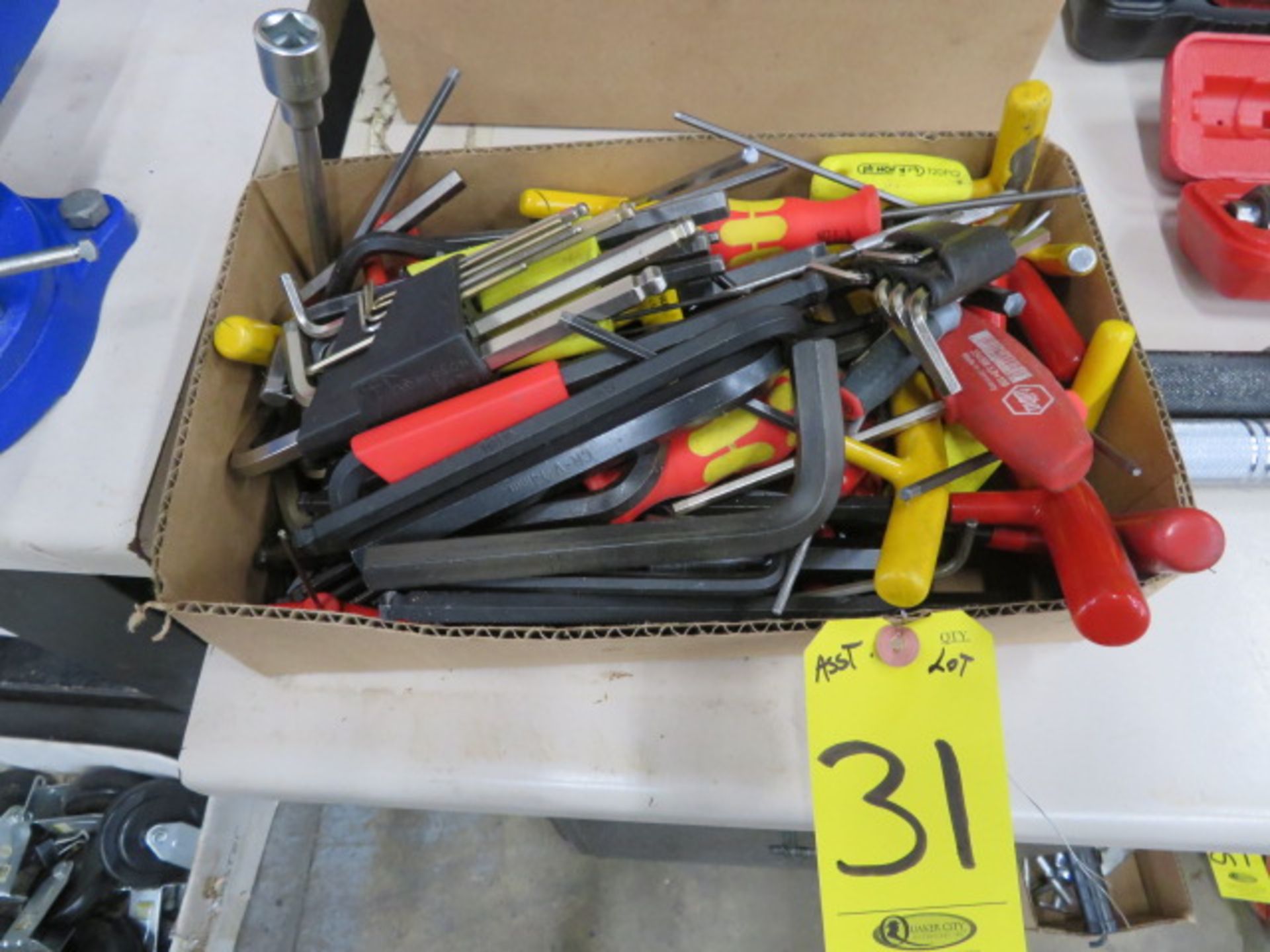 ASSORTED ALLEN KEYS AND MULTI TORQUE AND SCREWDRIVERS