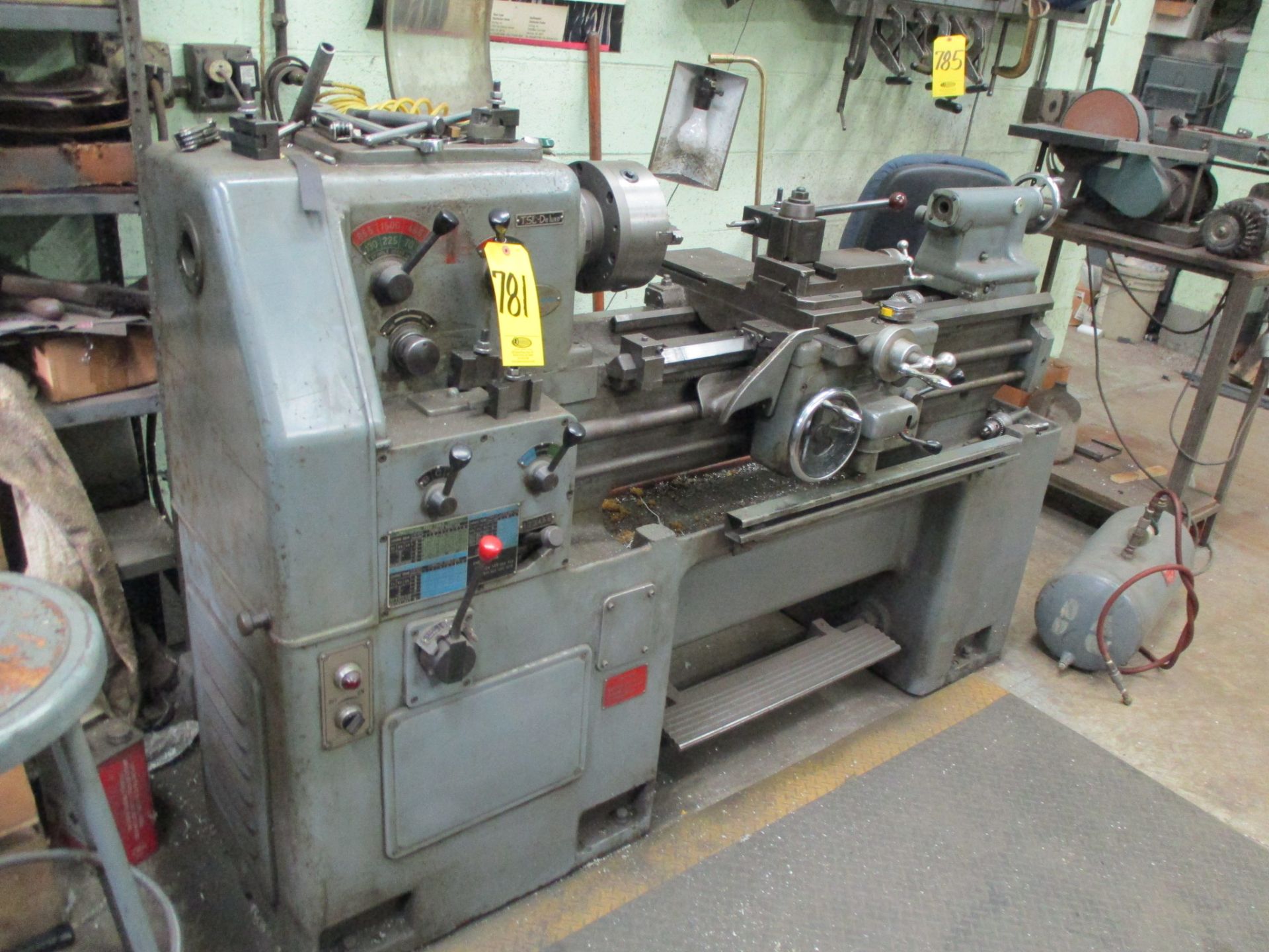 1970 Takisawa TSL-800R 14" x 32" Engine Lathe, 1-1/4" Spindle Bore, 70-1,500 Rpm, Threading, 8" 3-Ja