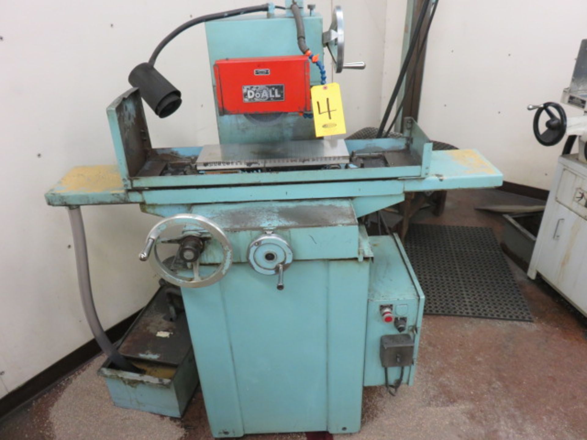 1984 DOALL VS618 SURFACE GRINDER, S/N 357-84764, 6 IN X 18 IN WALKER PERMANENT MAGNETIC CHUCK - Image 2 of 2