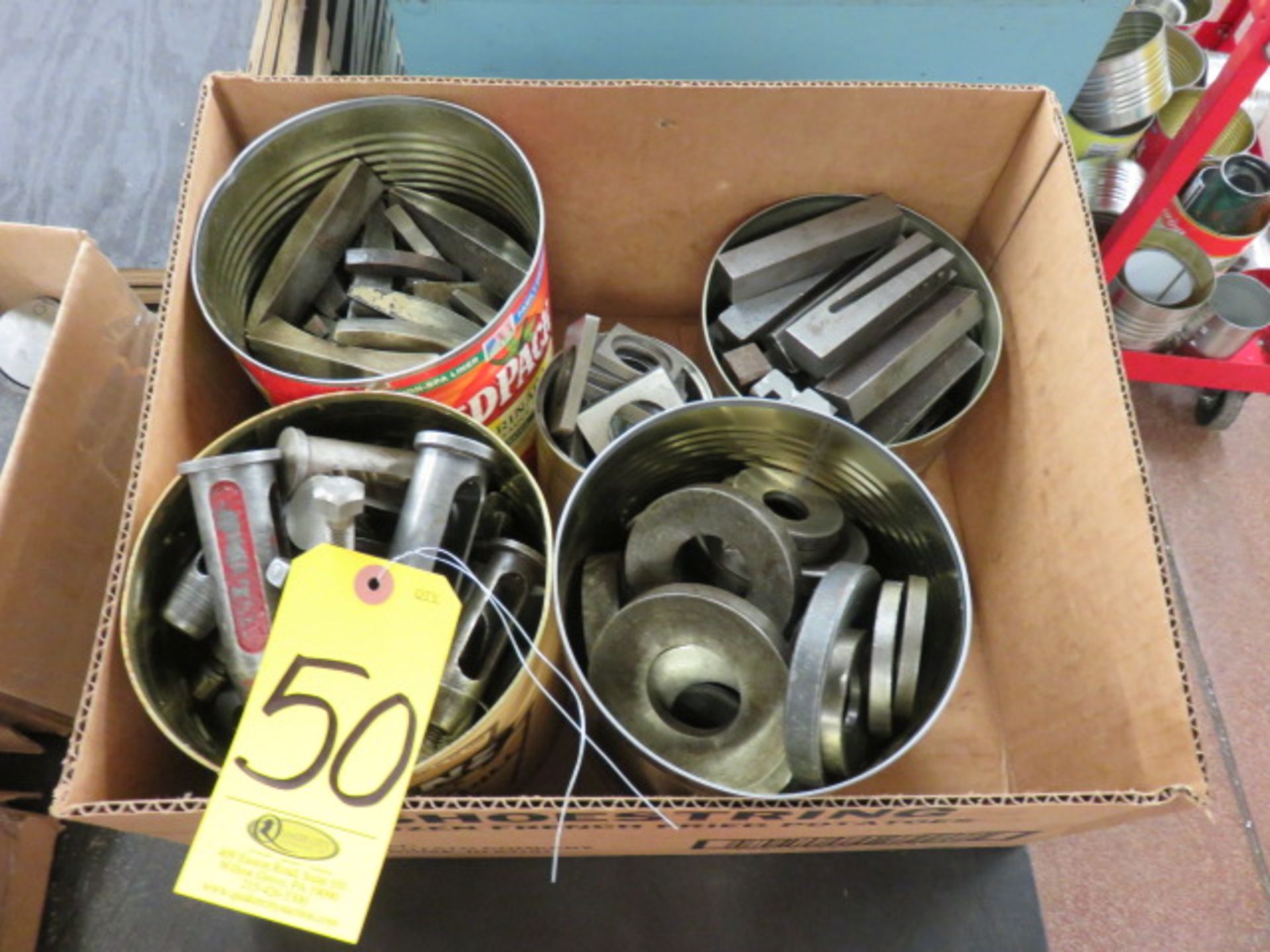 ASSORTED LATHE AND SINGLE TOOL HOLDERS AND ACCESSORIES