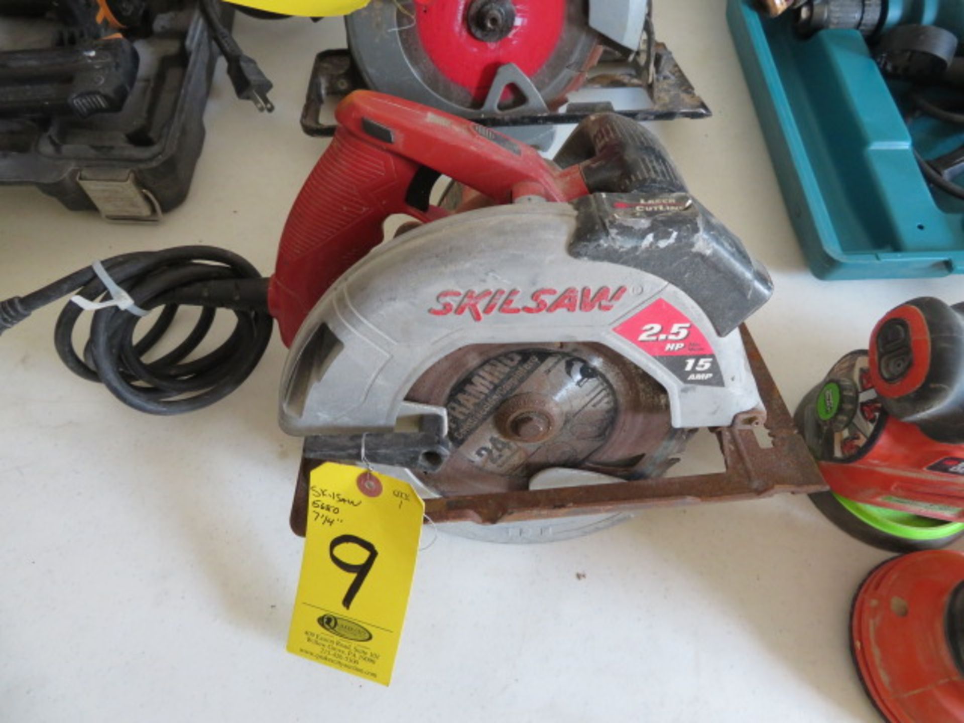 SKILSAW 7-1/4 IN. CIRCULAR SAW, MDL. 5680