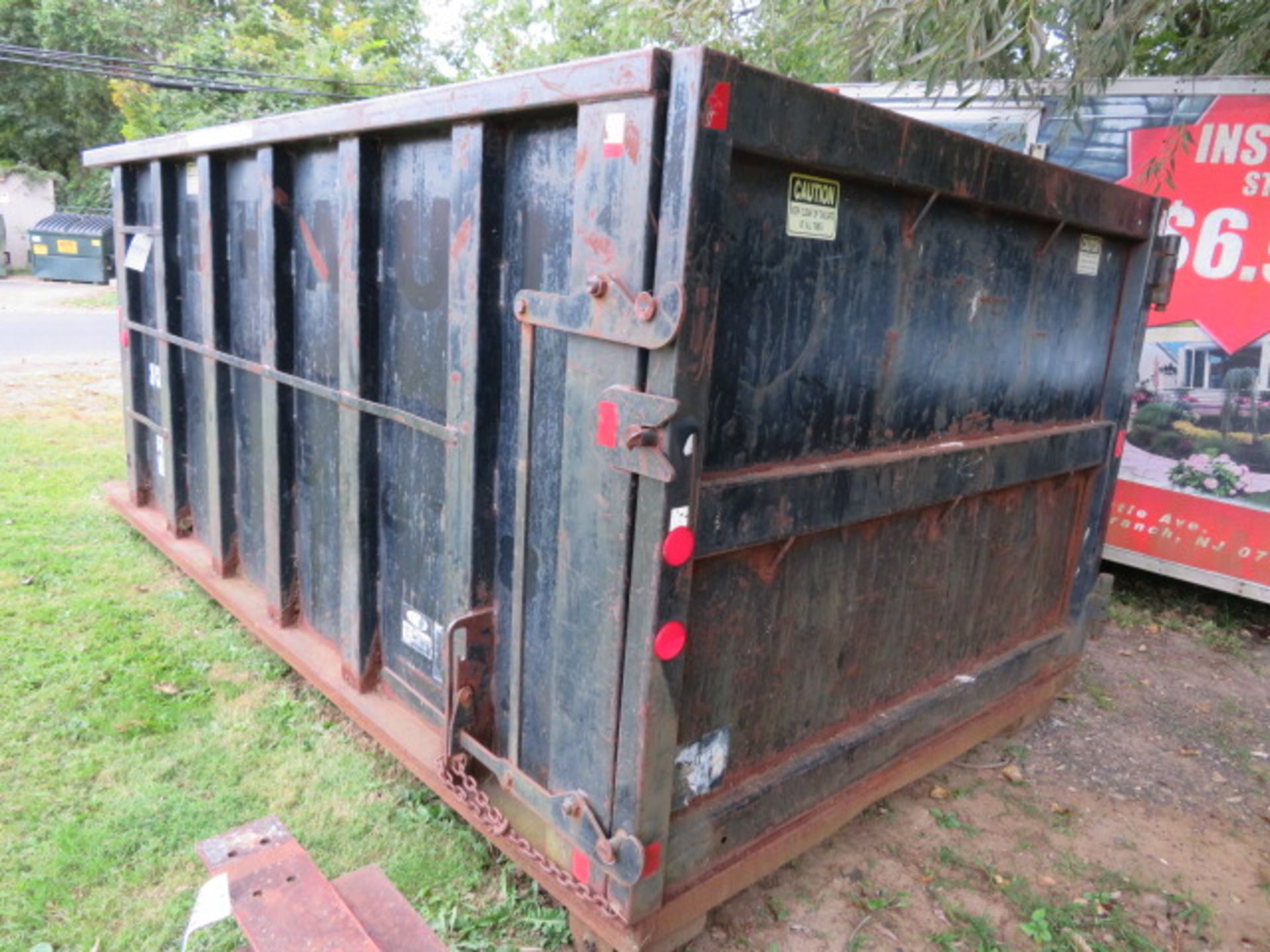 10 CU. YD. HOOK LIFT CONTAINER W/DEBRIS - Image 3 of 4