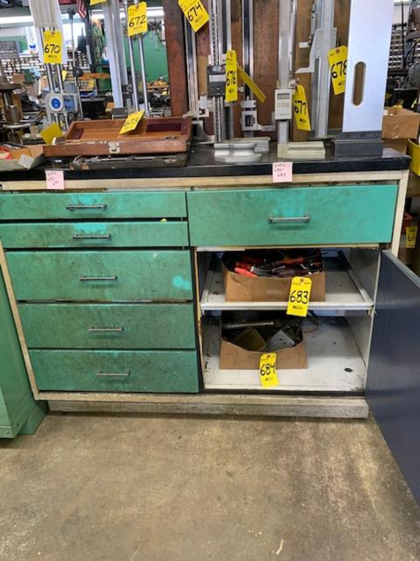 CABINET BASE UNIT WITH CORROSIVE-RESISTANT TOP (CONTENTS NOT INCLUDED) - Image 2 of 2