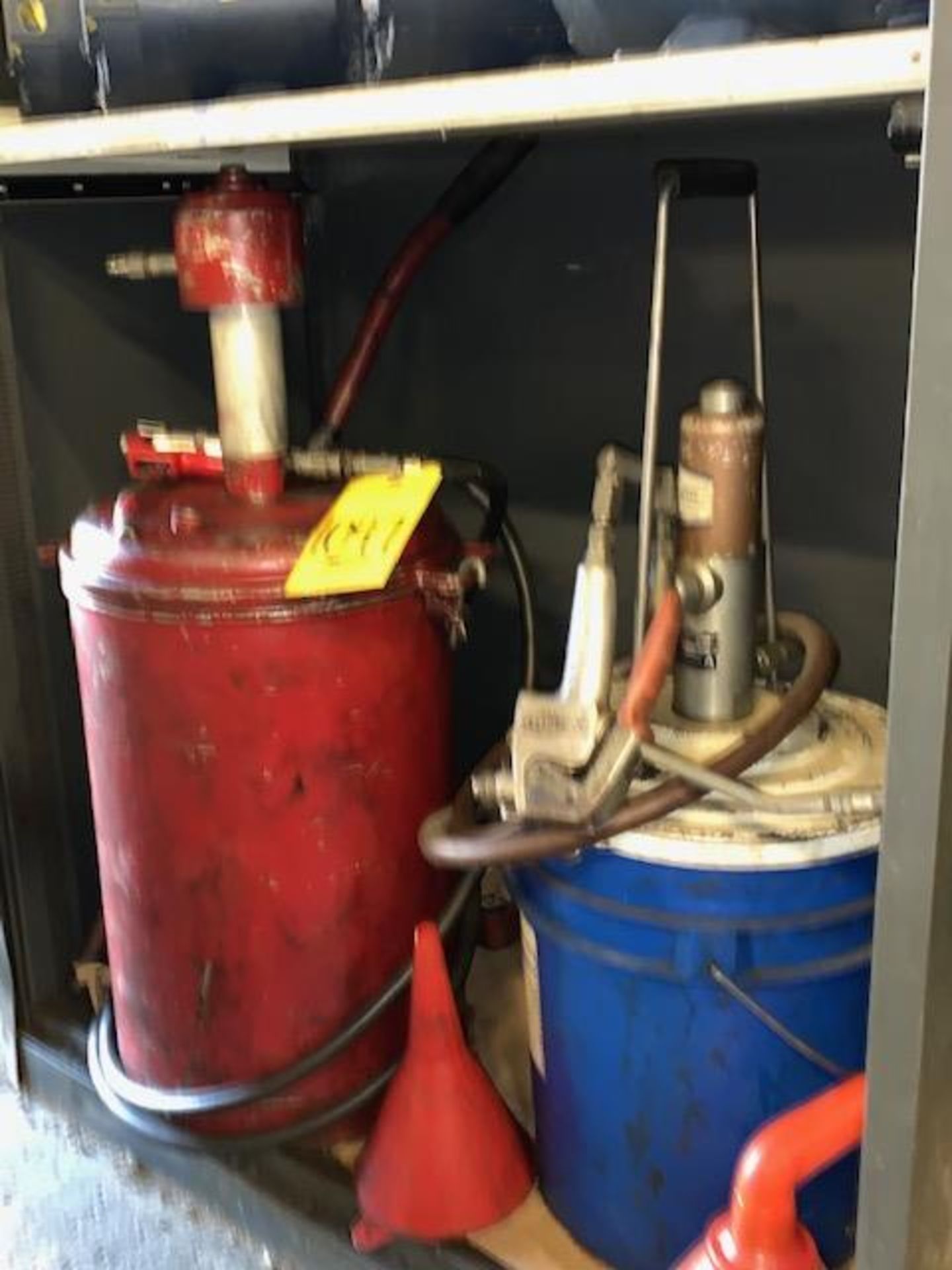 (2) AIR-OPERATED GREASE UNITS