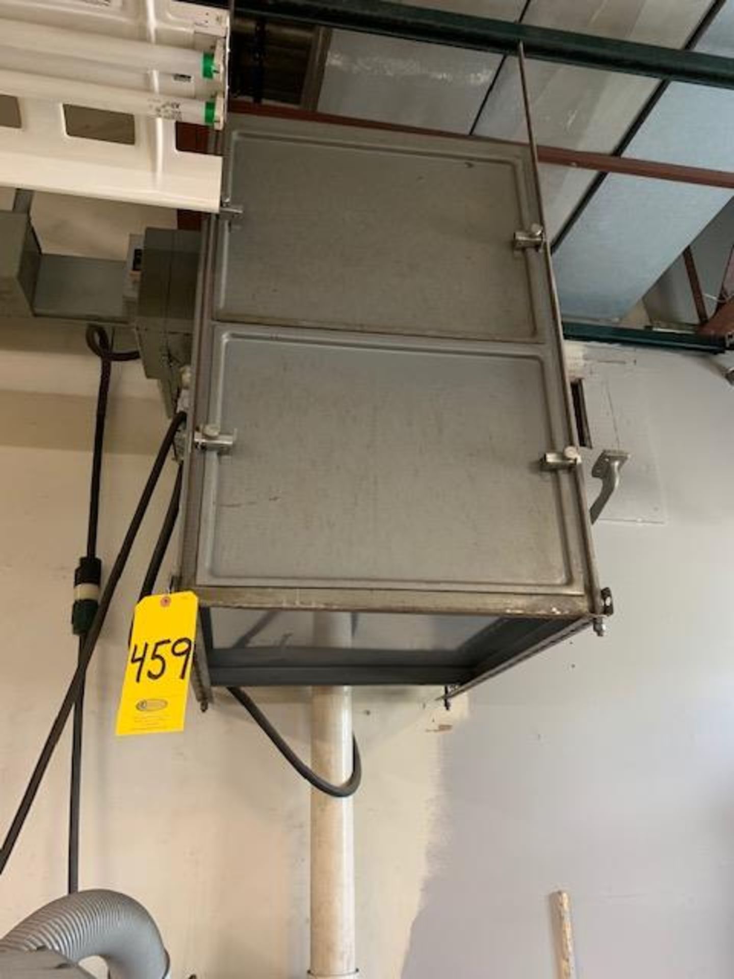 TORIT DUST COLLECTOR (SUSPENDED FROM CEILING)