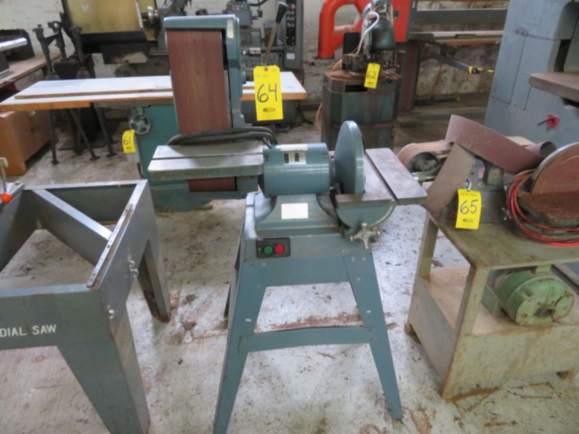 IMPORTED 6 IN. BELT/12 IN. DISC SANDER 2 HP