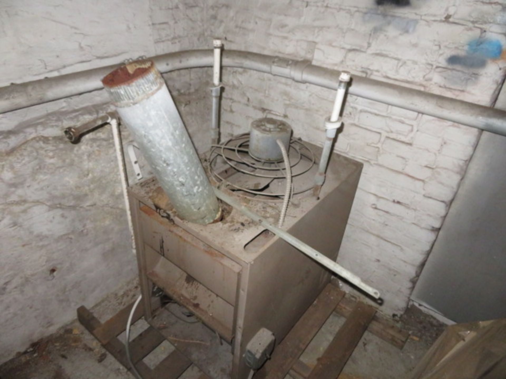 (3) SKIDS OF ASSORTED STEAM AND GAS HEATERS (DOES NOT INCLUDE DUST COLLECTOR SHOWN IN PHOTO) - Image 3 of 4