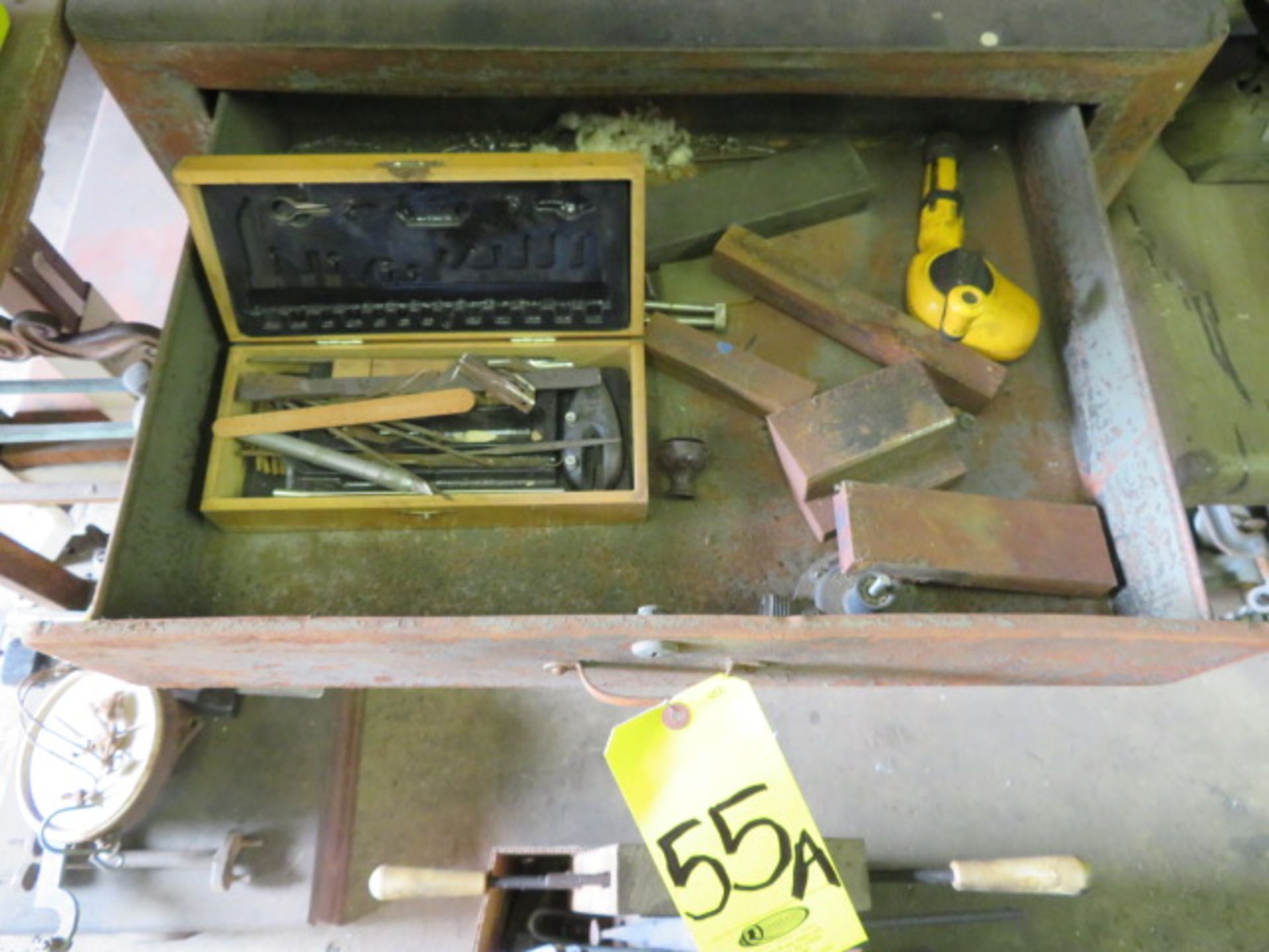 MOBILE TOOL CABINET W/CONTENTS - Image 2 of 4