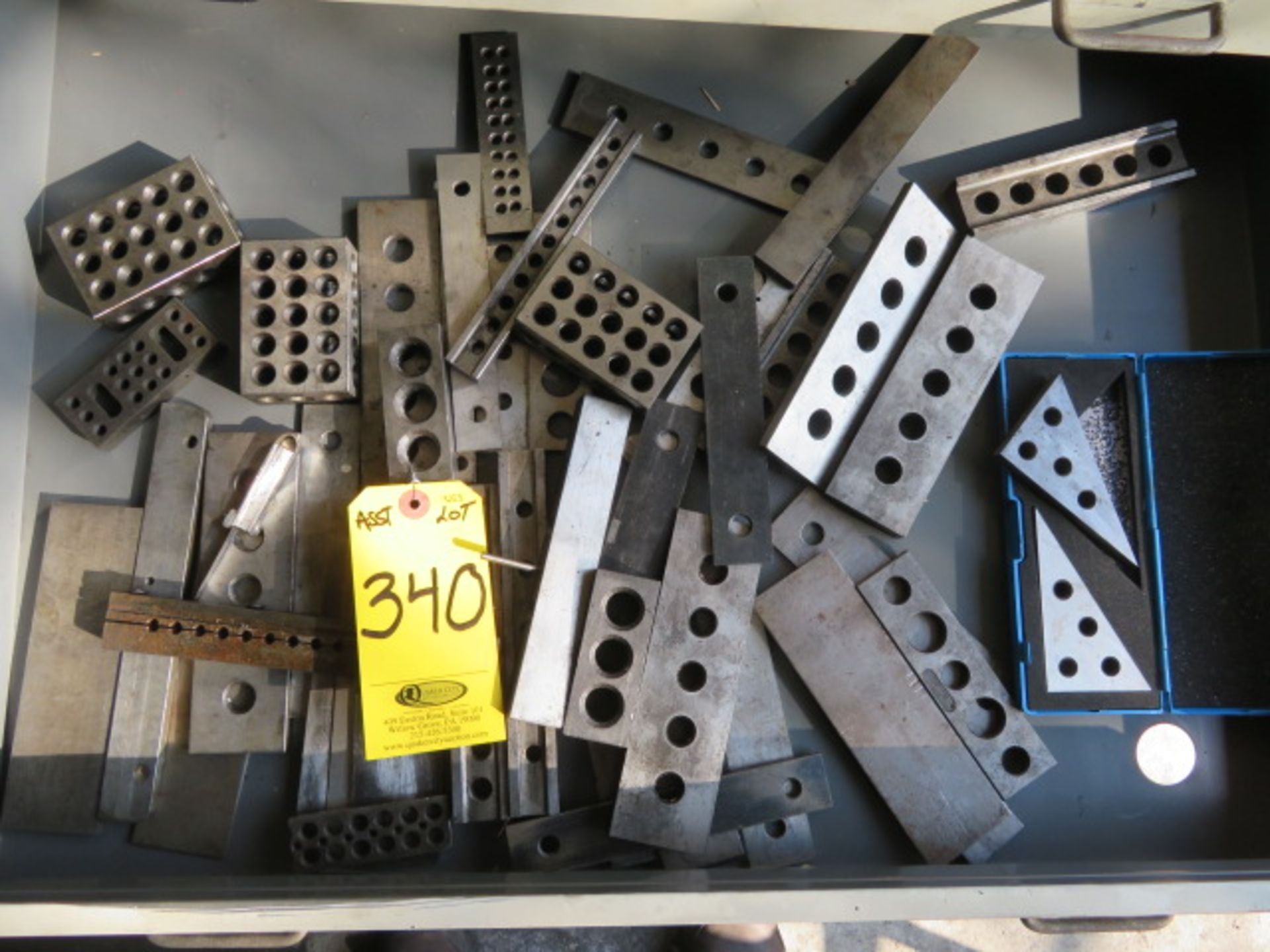 ASSORTED PRECISION BLOCKS