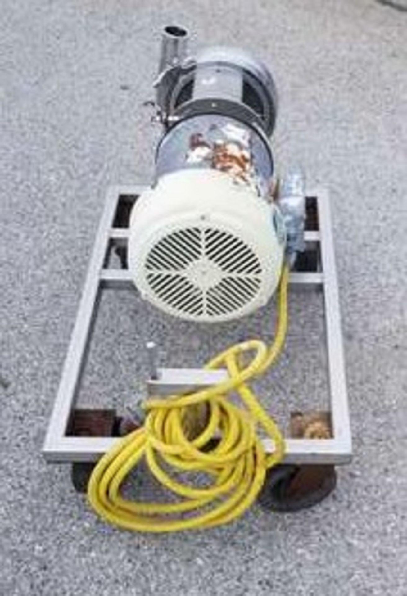 7.5Hp S/S Centrifugal Pump on portable cart - Image 2 of 4