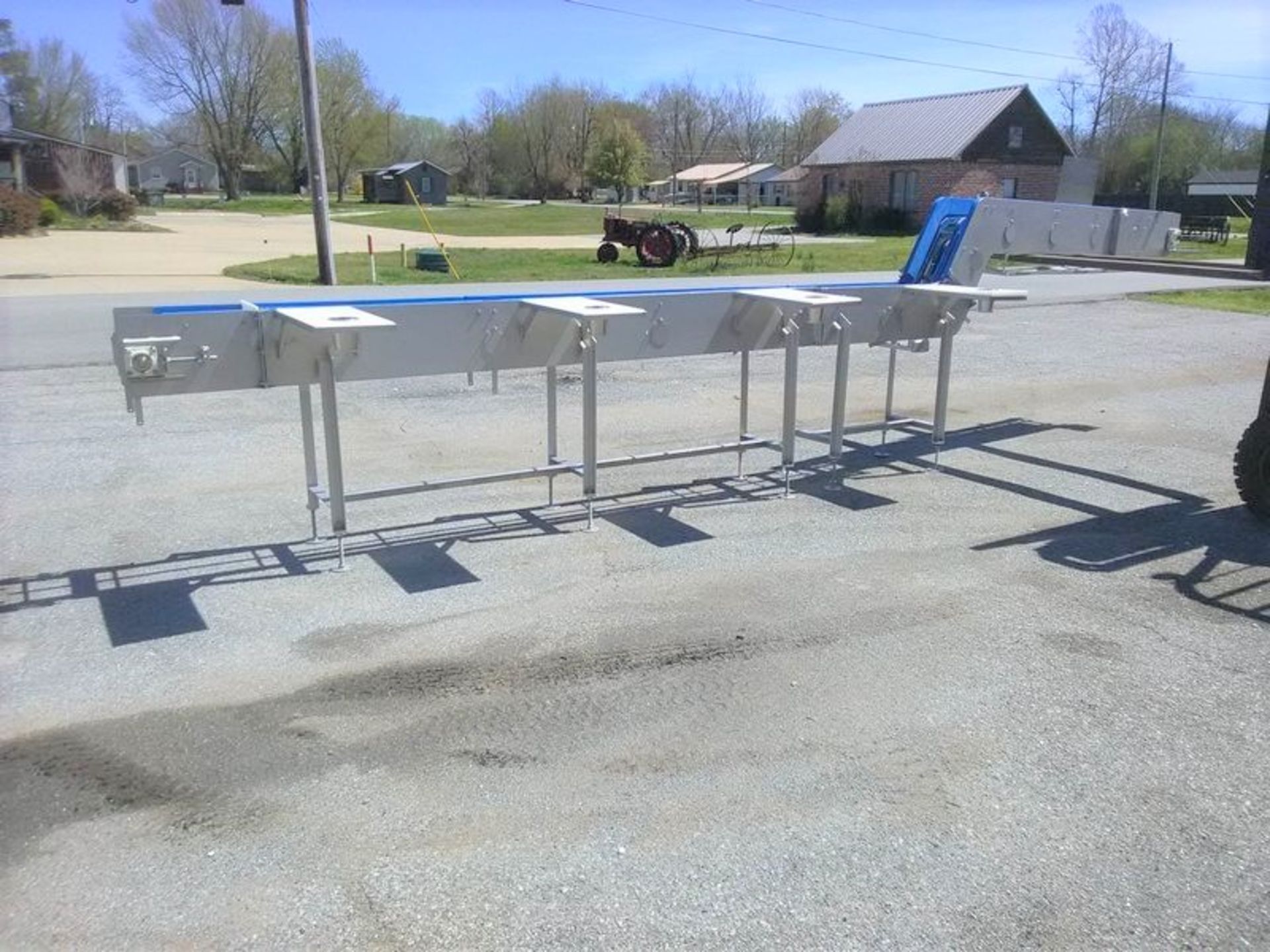 24'L x 12" W Sort and Elevate Conveyor - Image 4 of 5
