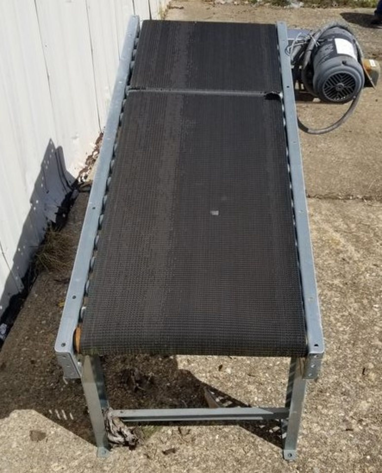 Black Belt Conveyor