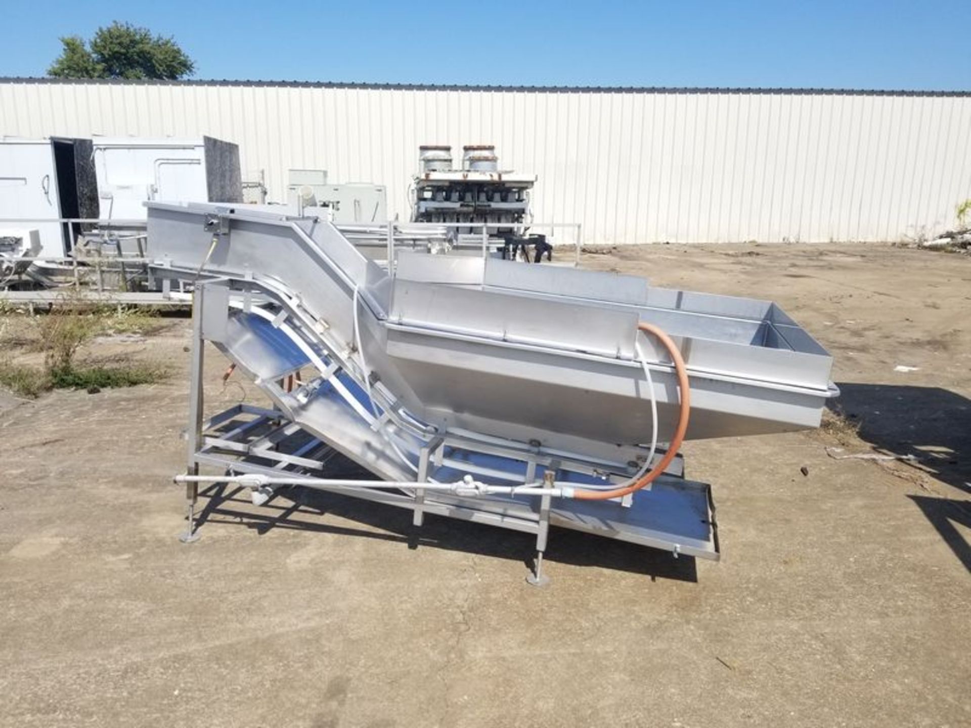 Line Feeding Hopper - 12" belt outfeed