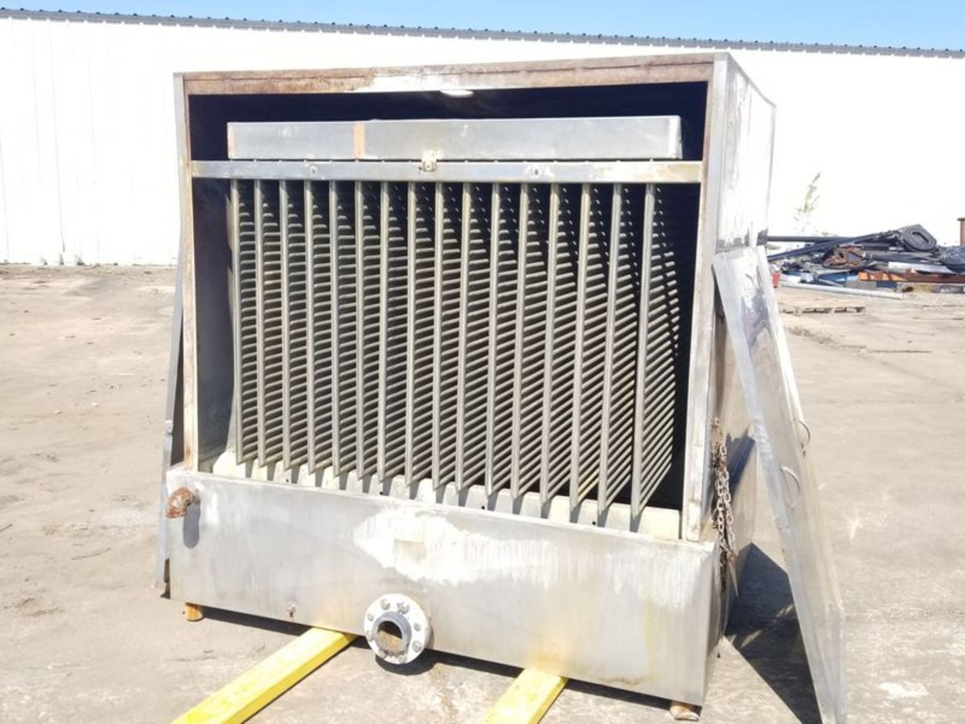 16-Plate Water Chiller