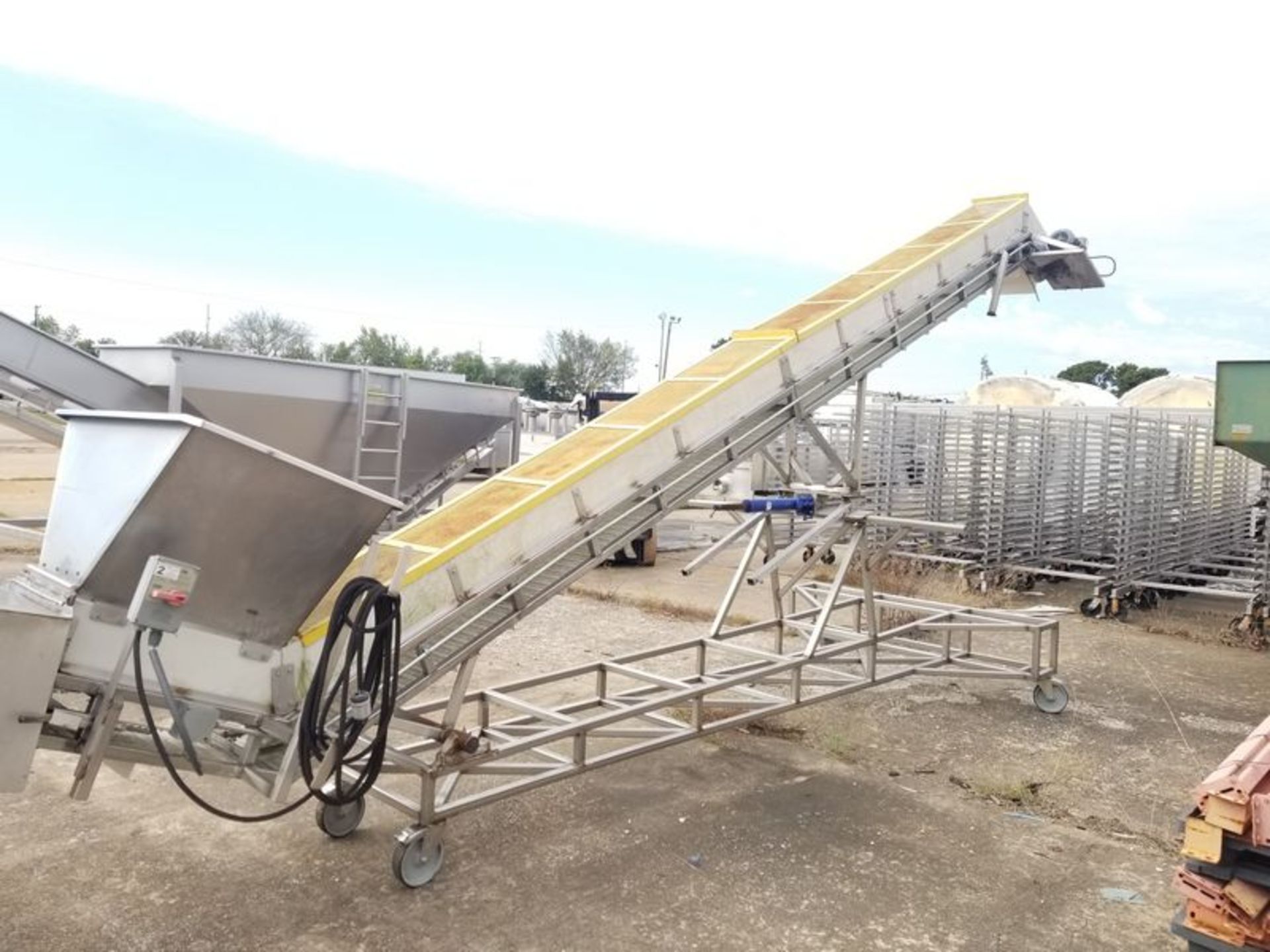 Petfood ~27' Incline Conveyor - Image 2 of 5