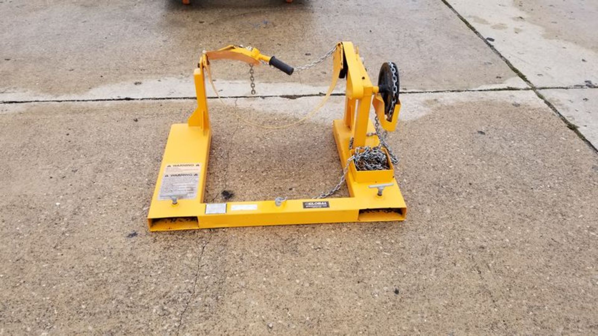 Forklift barrel dolly