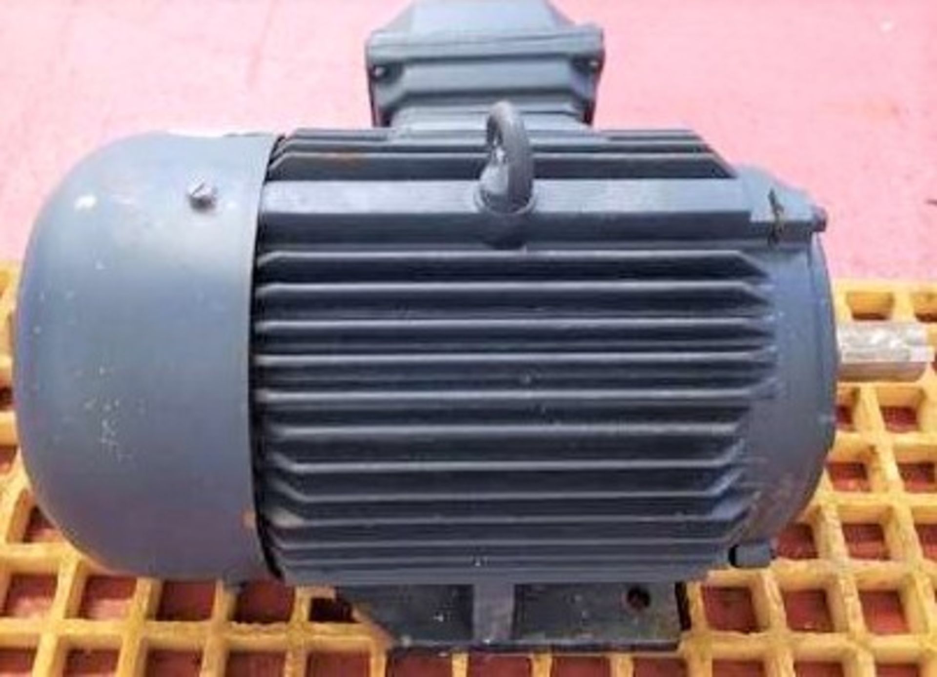 Lot of Two 4HP Motors. One new, one rebuilt - Bild 5 aus 6