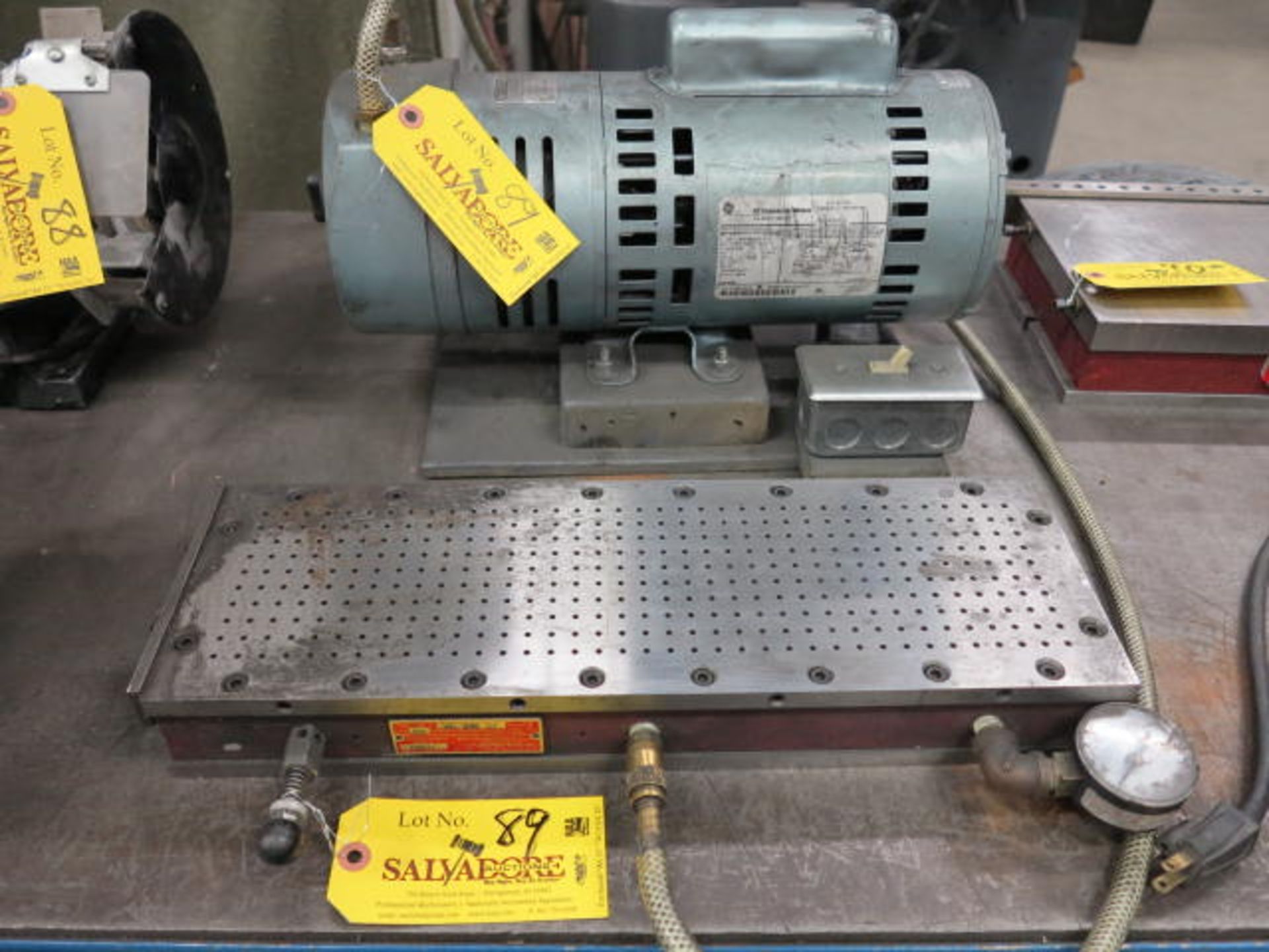 18'' x 6'' Suburban Vacuum Plate with 3/4 Hp Vacuum Generator