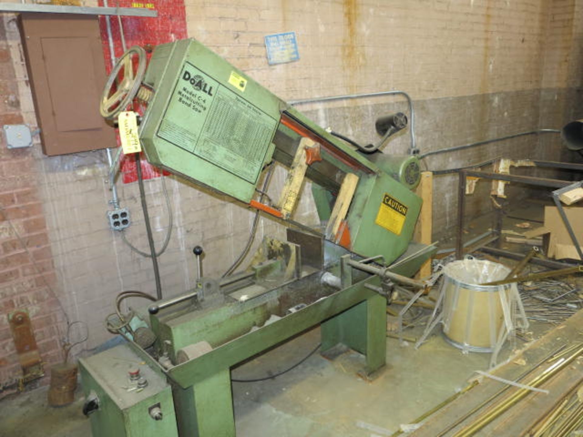 DoAll Model C4 Metal Cutting Band Saw 230V 3 Phase