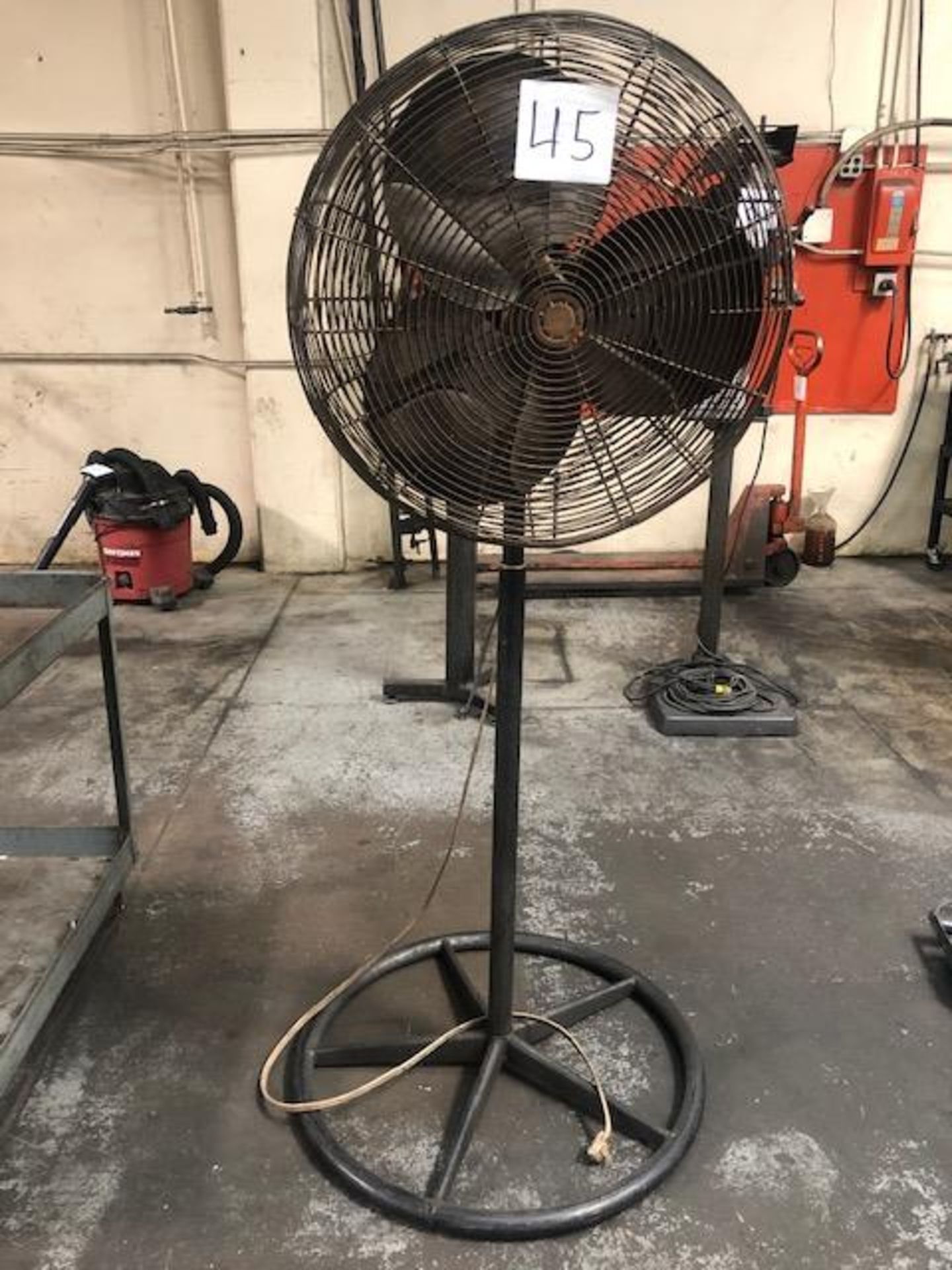 Shop Fan