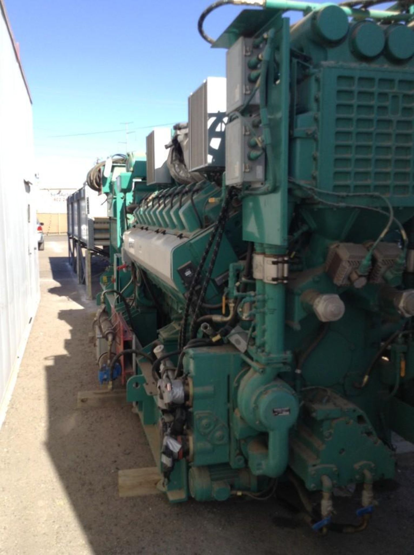 QSV81/91G Natural Gas Generator (48,000lbs), 1 Heat Exchanger/Radiator, 2 Electrical Cabinets, 4 - Image 2 of 70