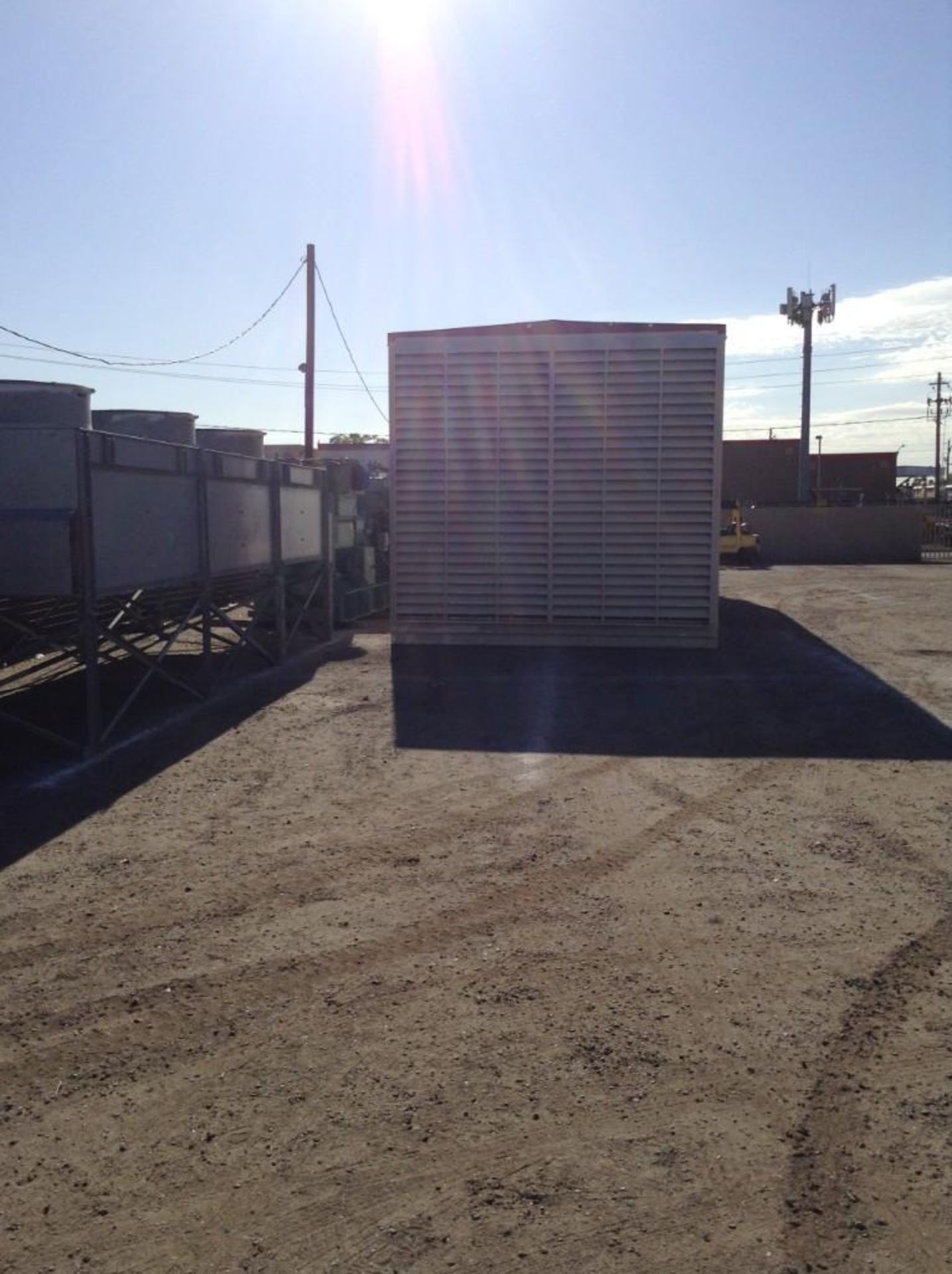 QSV81/91G Natural Gas Generator (48,000lbs), 1 Heat Exchanger/Radiator, 2 Electrical Cabinets, 4 - Image 64 of 70