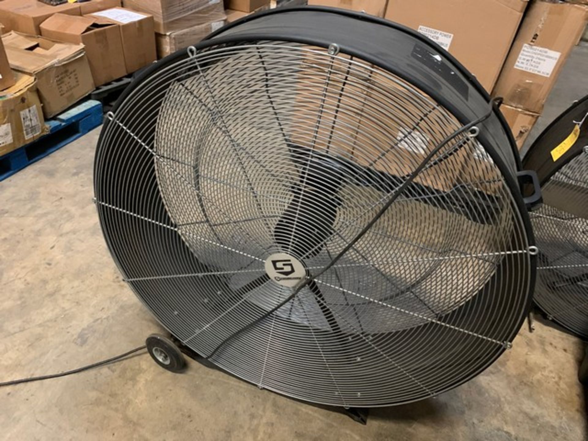 STRONGWAY 42'' BARREL FAN