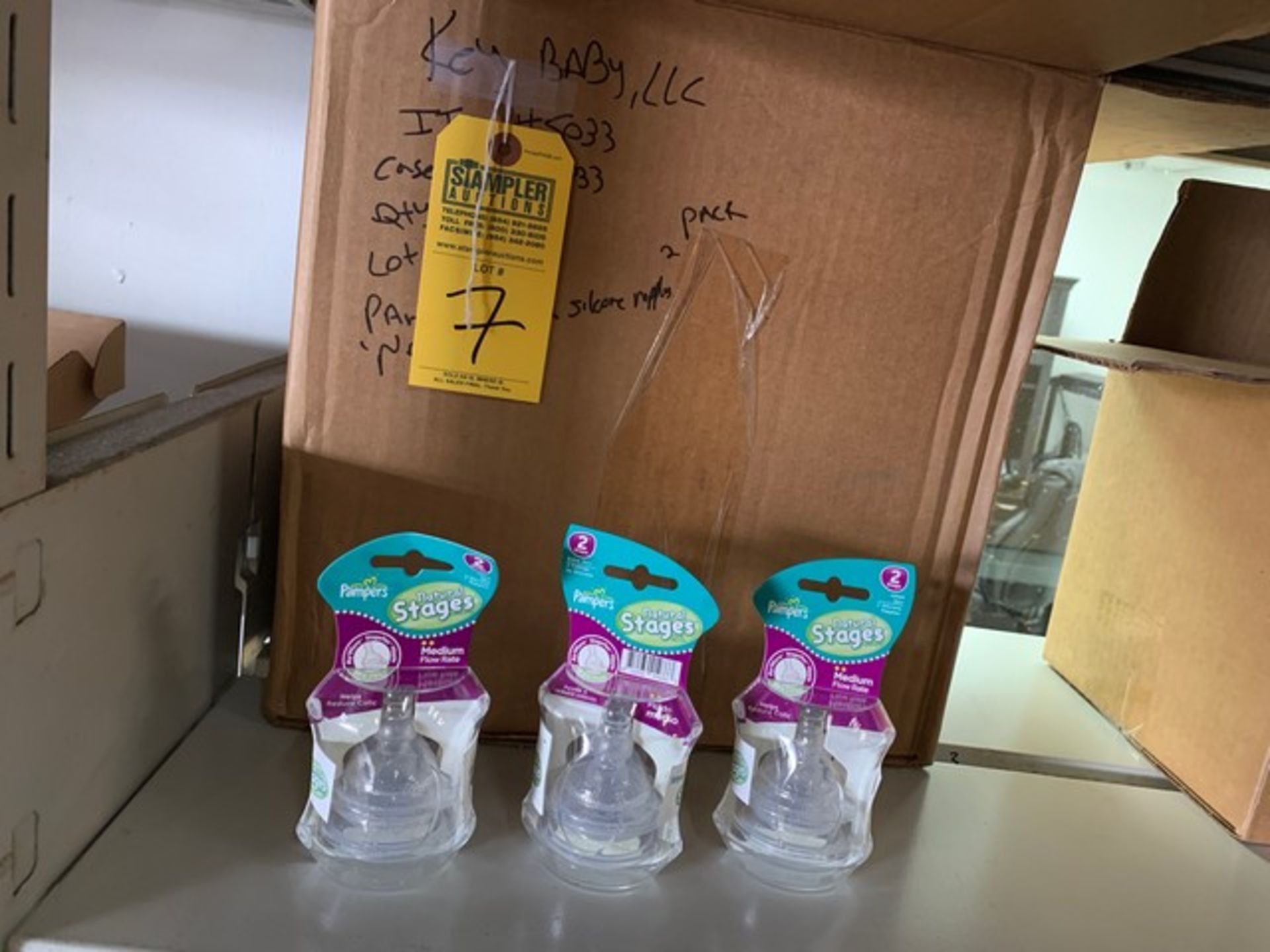 PAMPERS STAGE 2 BOTTLE NIPPLES (NEW IN BOX)