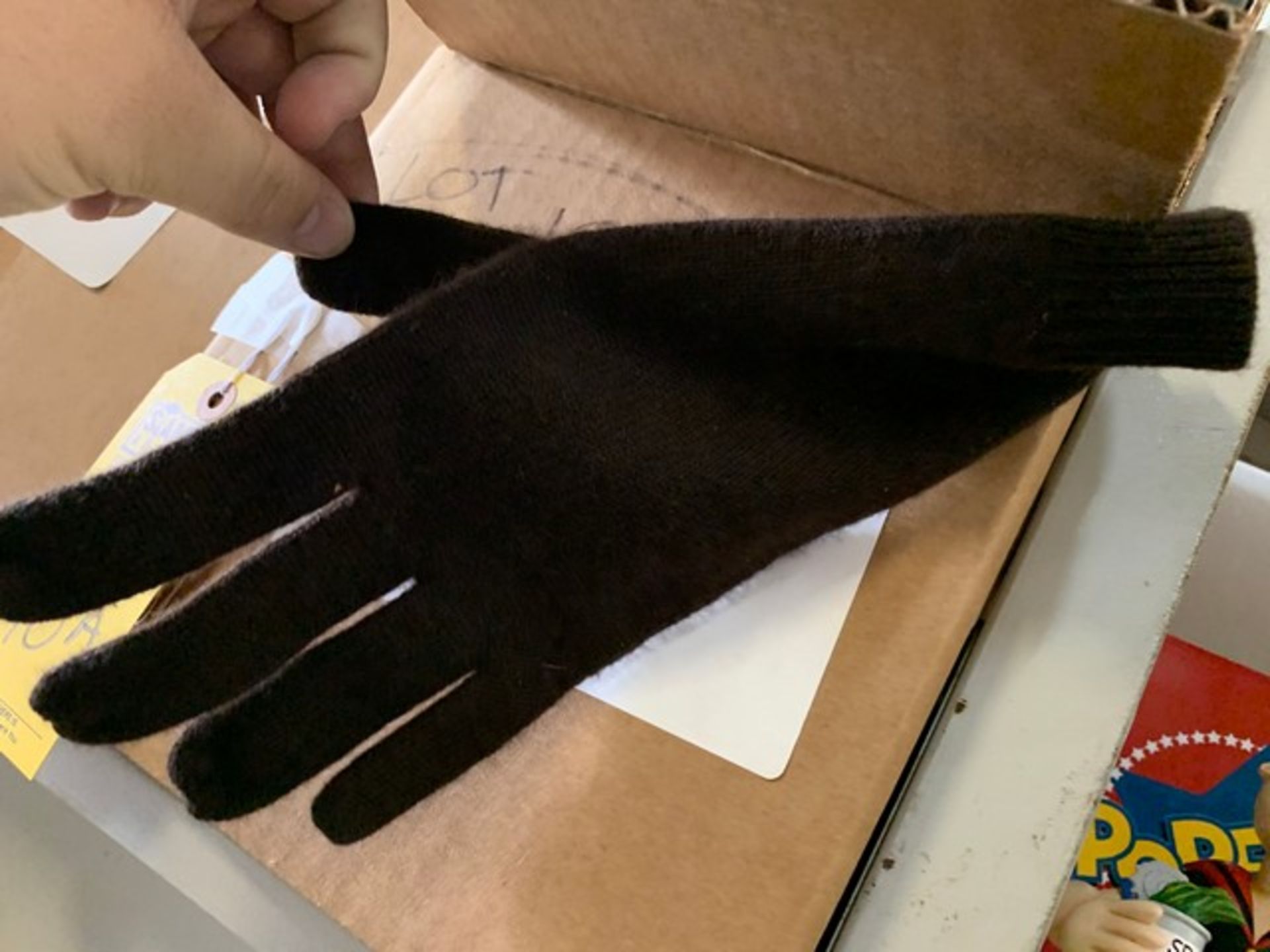 ASSORTED POLO / RALPH LAUREN GLOVES - Image 2 of 3