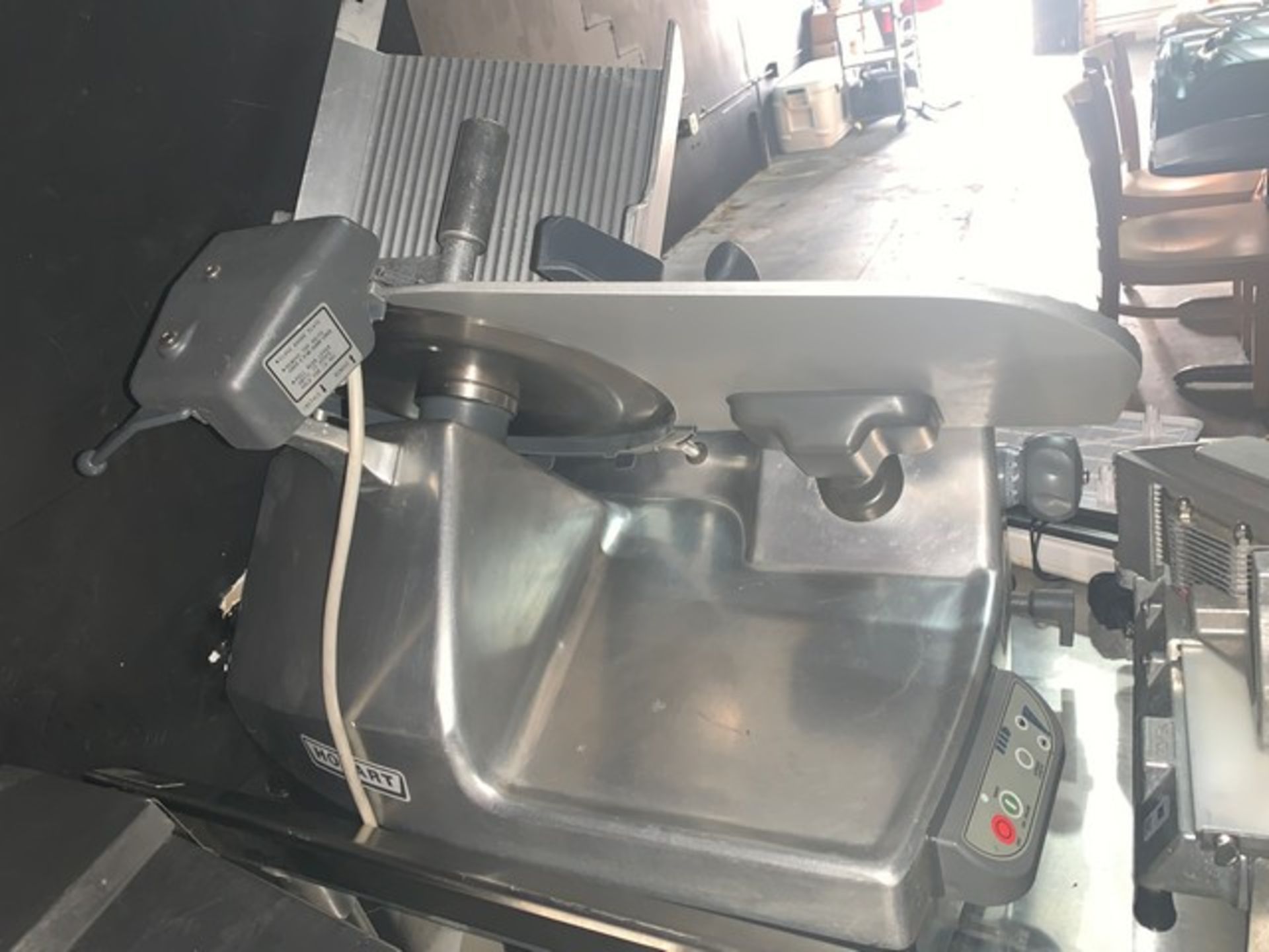 HOBART 31-1565-561 AUTOMATIC STAINLESS STEEL SLICER WITH SHARPENER - Image 5 of 5