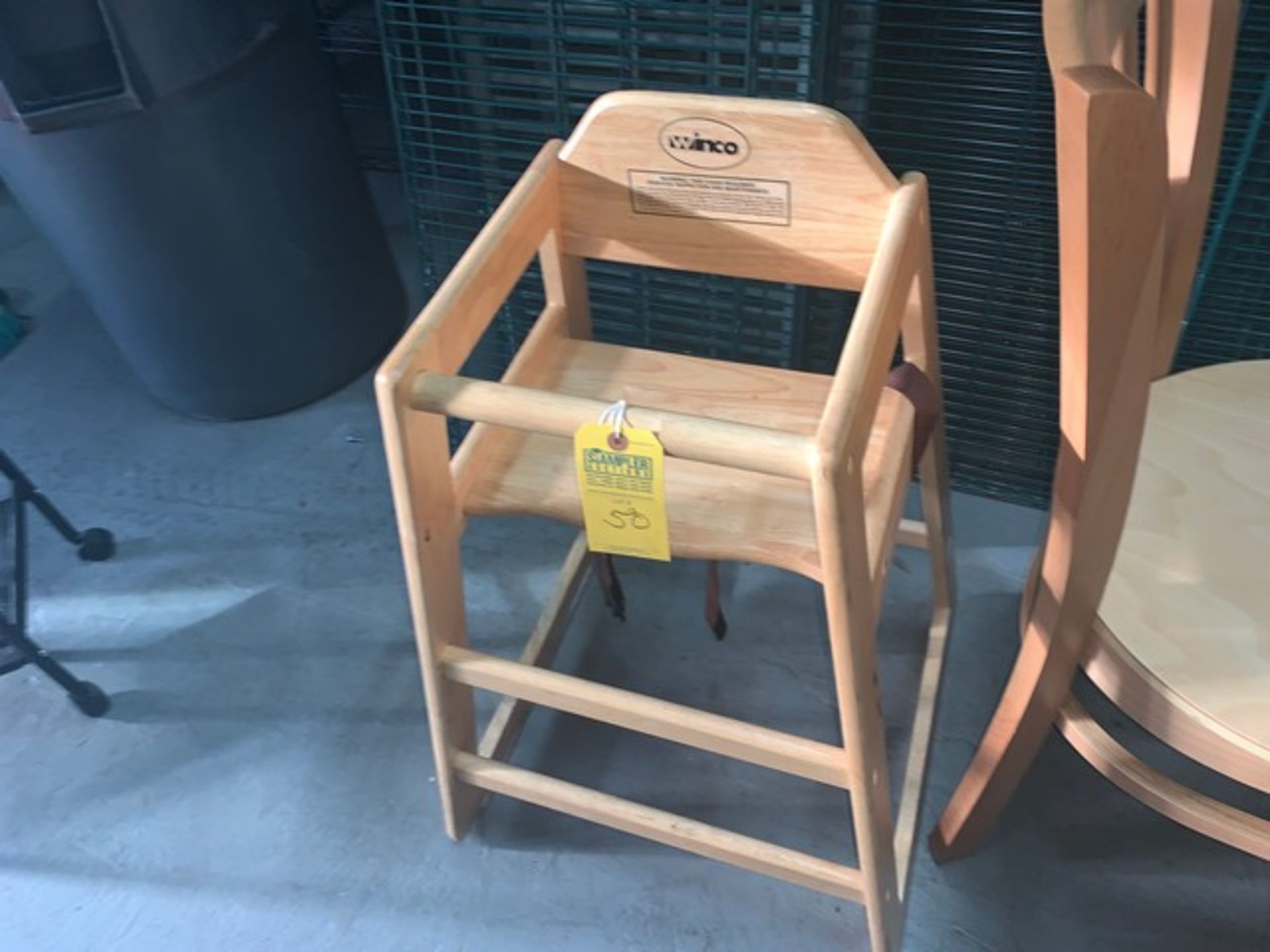 CHILD HIGH CHAIR