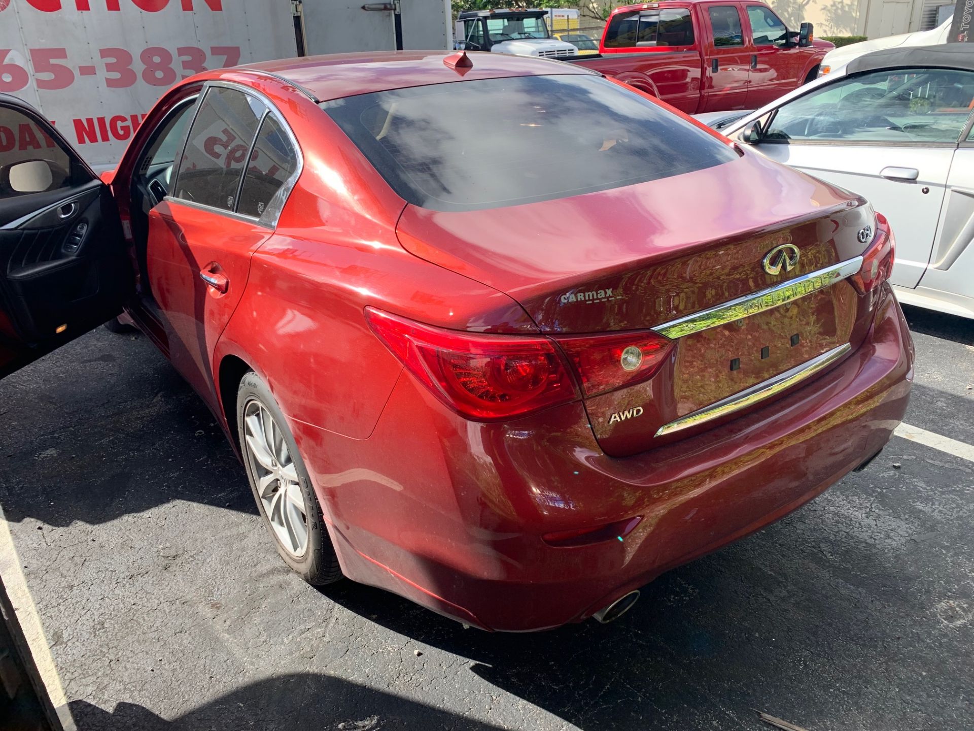 2015 INFINITI Q50 AWD 3.7 PREMIUM - VIN #JN1BV7ARXFM391064 - RED - LEATHER INTERIOR - SUN ROOF - - Image 6 of 10