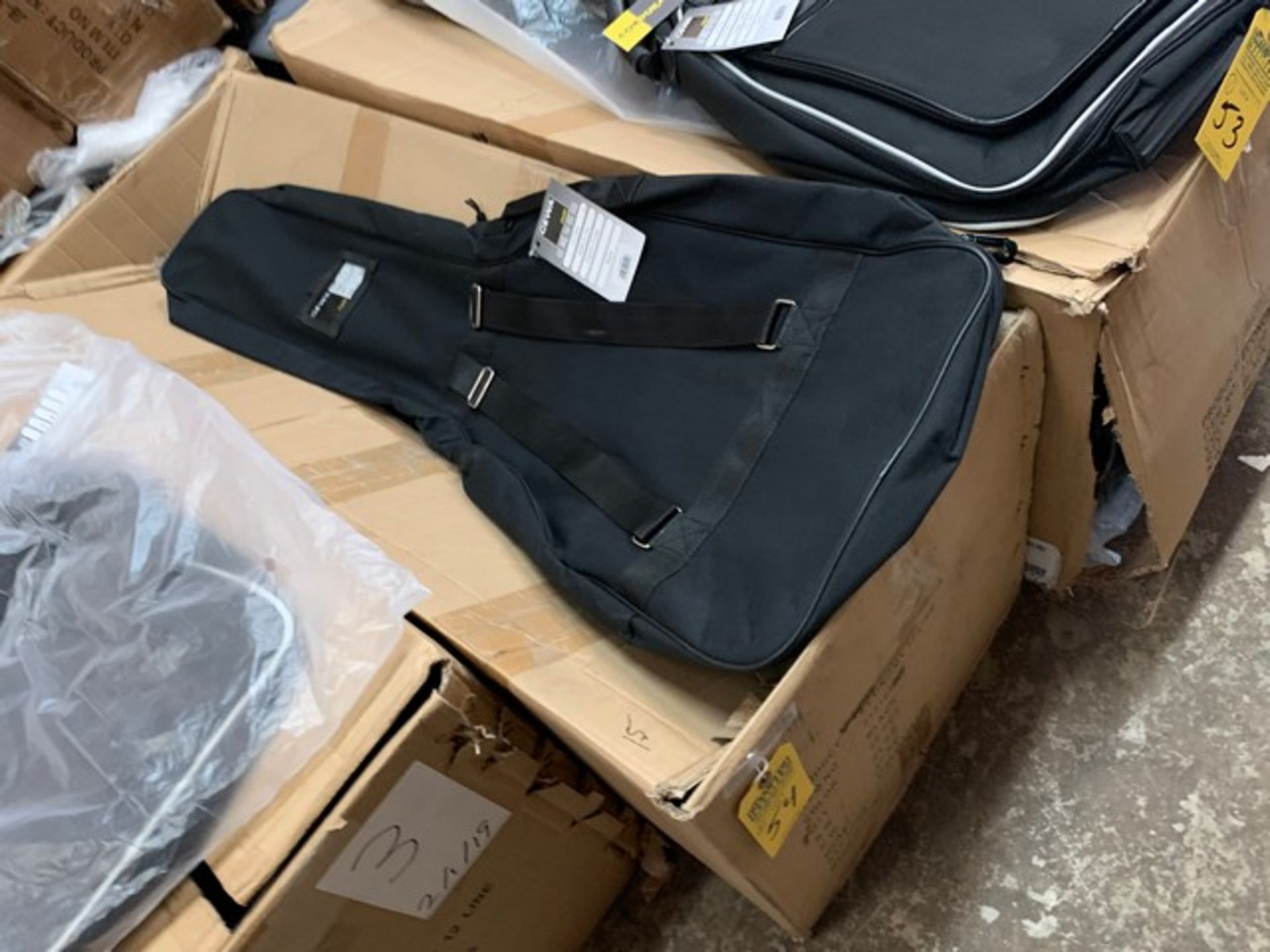 GEWA BASIC LINE 5 ELECTRIC GUITAR BAGS