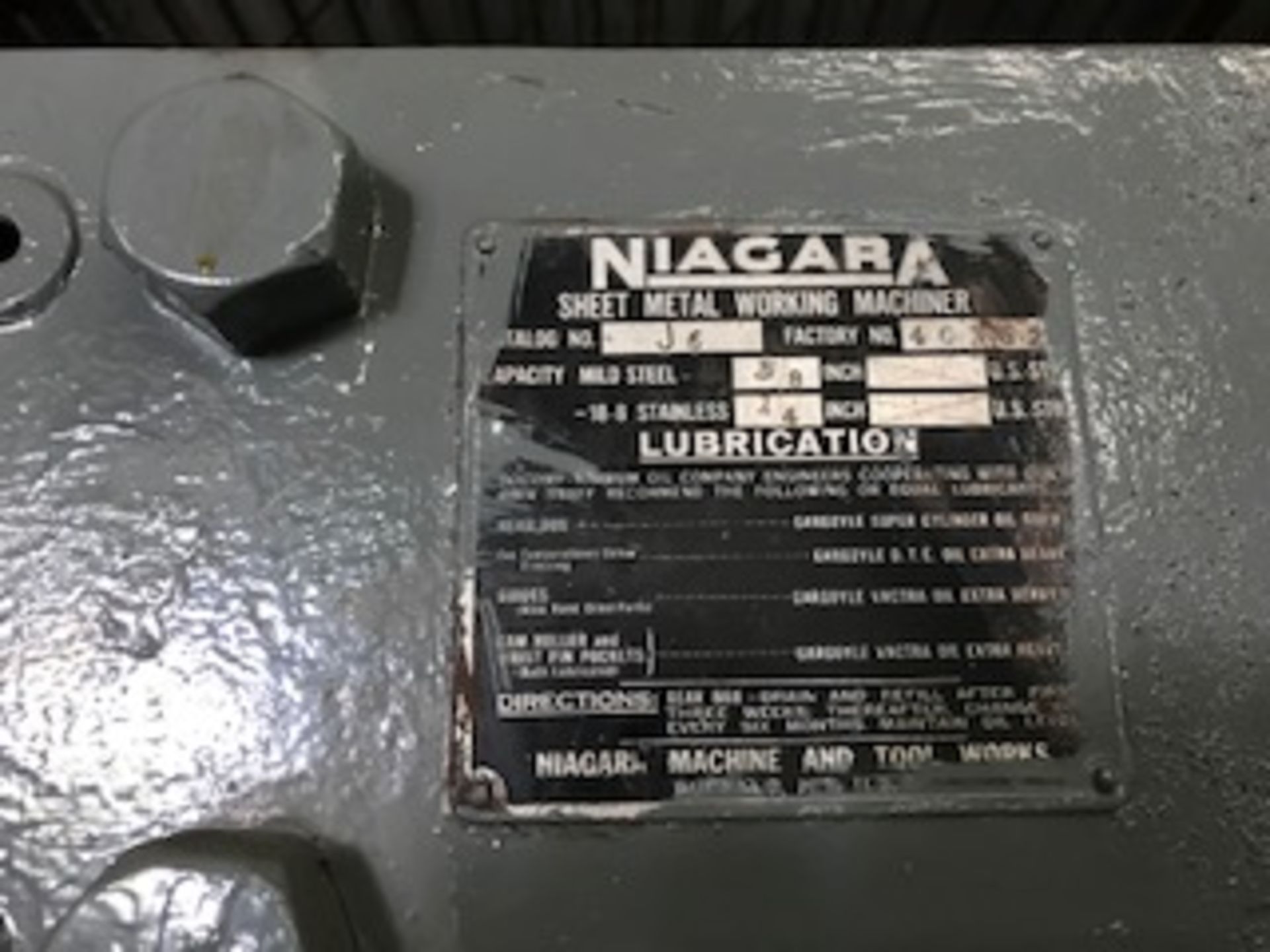 NIAGRA J6 SHEAR - FACTORY #40162 - 76.5" JAW / 91" TABLE / MILD STEEL 3/8" / 8-8 STAINLESS 1/4" - Image 2 of 7