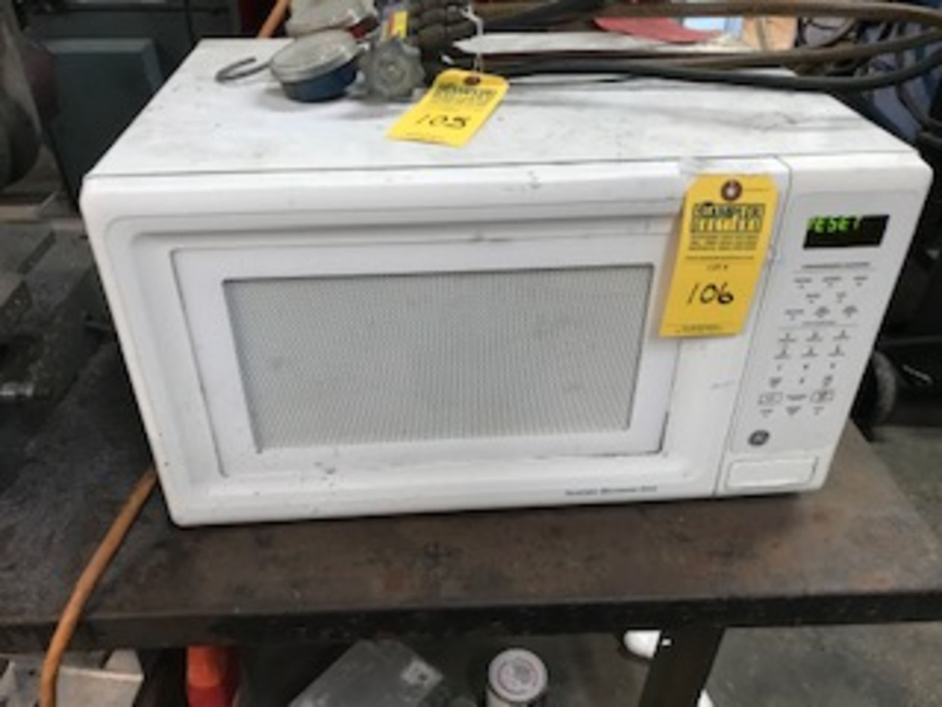 GE JES1339WC-003 MICROWAVE OVEN