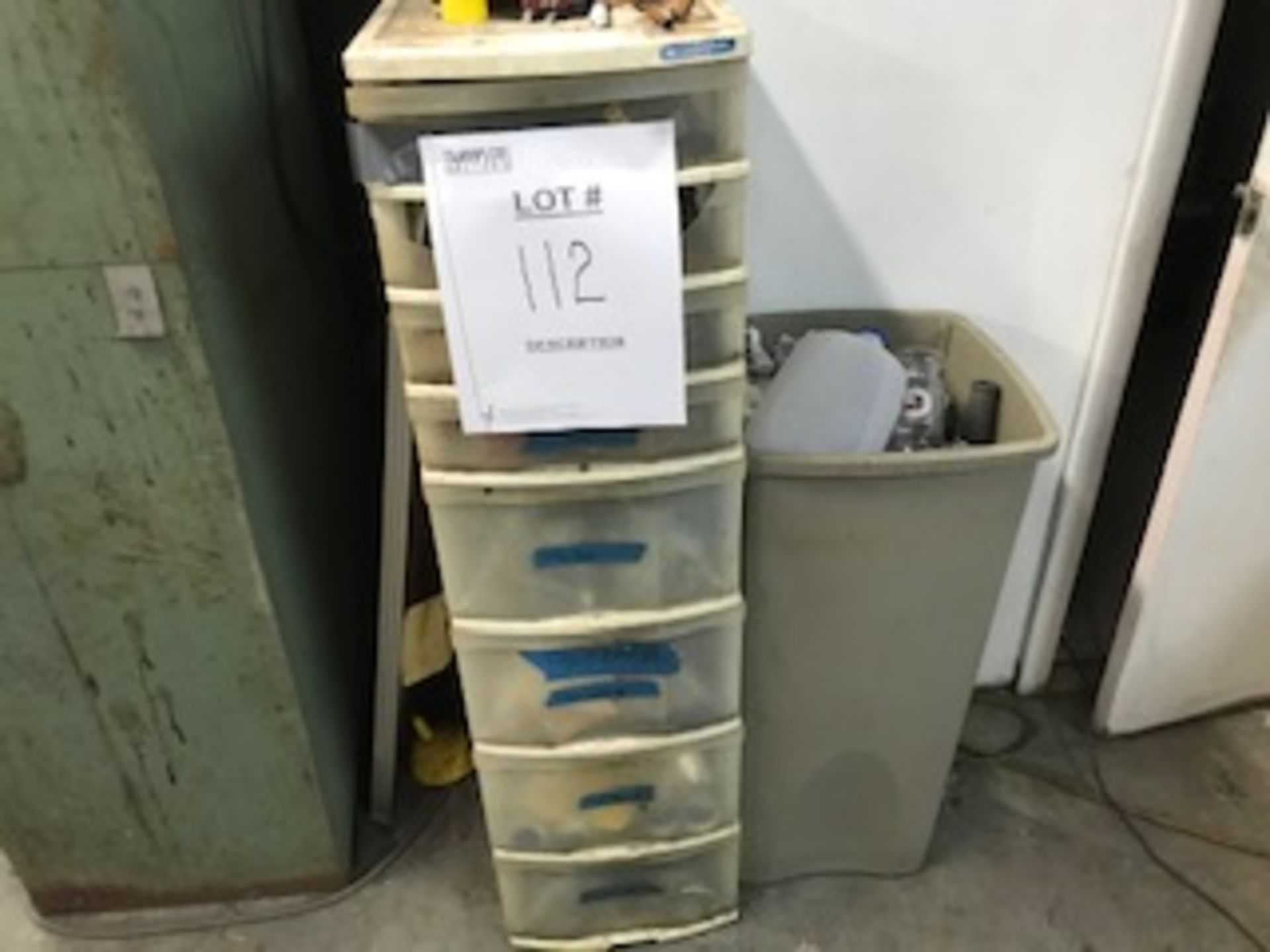 PLASTIC BIN WITH CONTENTS OF 8 DRAWERS - DRILL BITS, PAINT BRUSHES, ETC