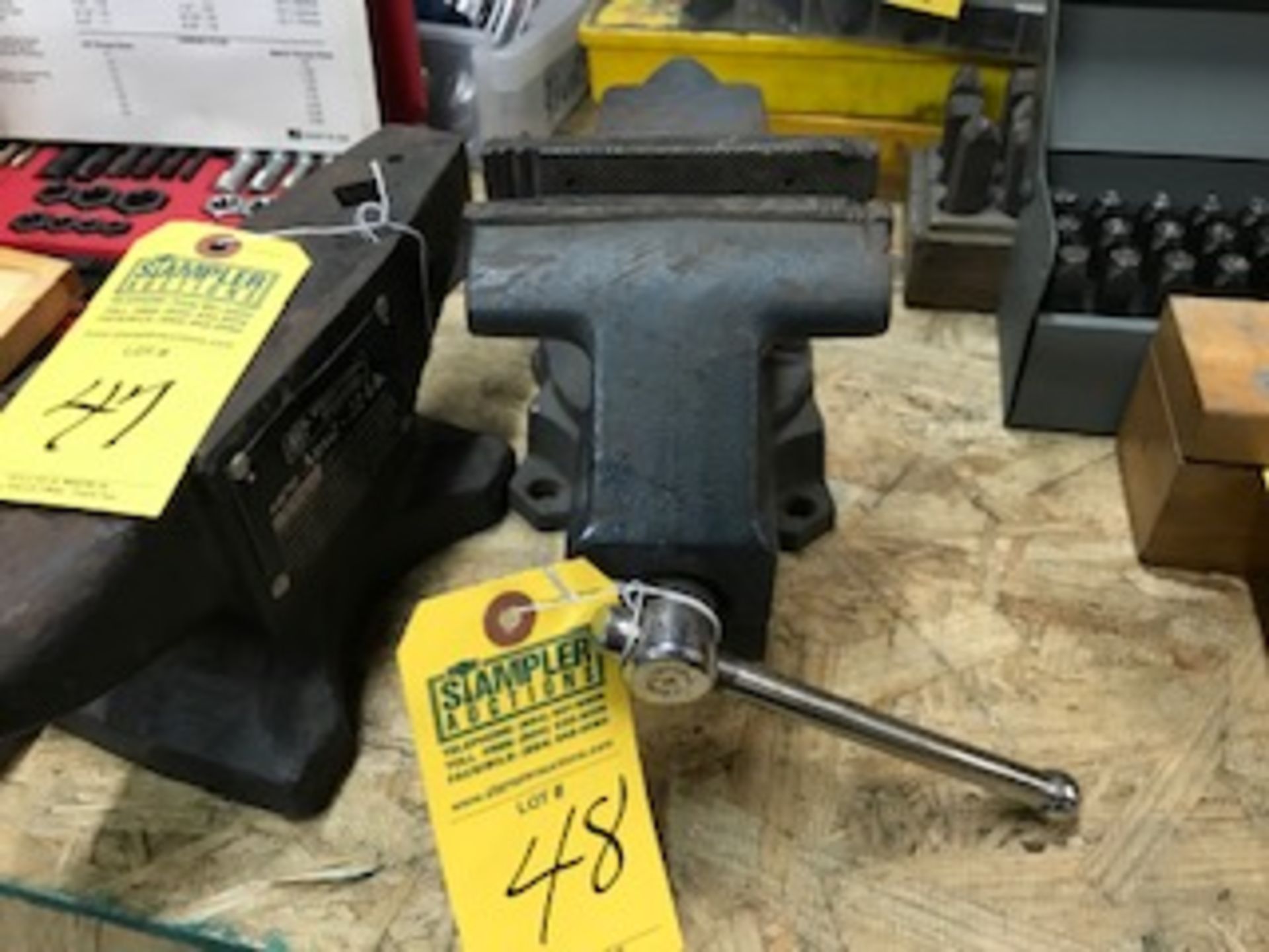 CRAFTSMAN 61254 BENCH VISE