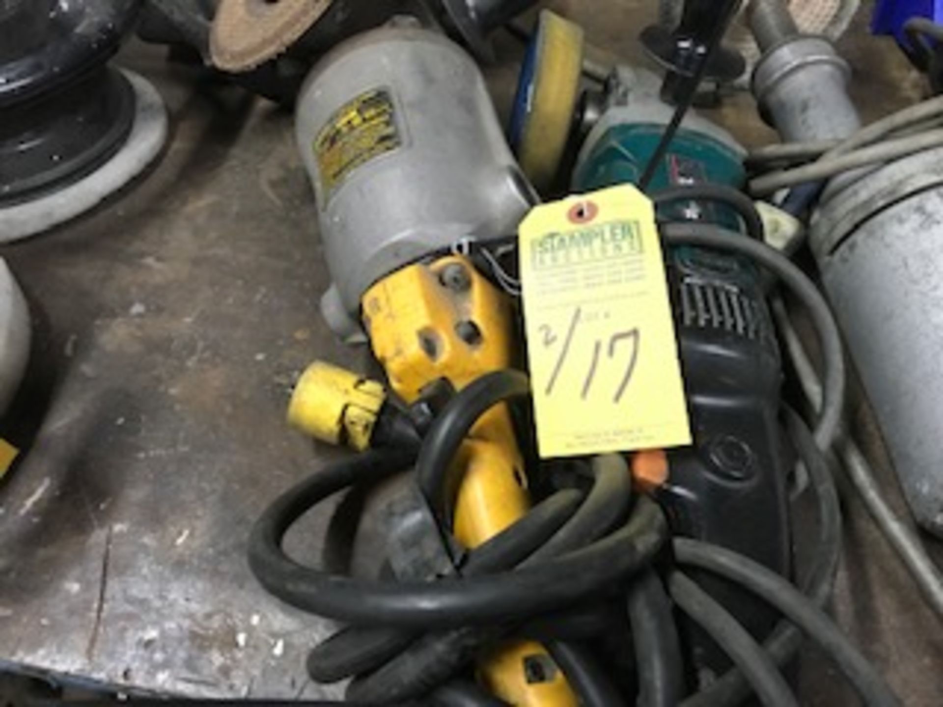 ANGLE GRINDERS - DEWALT TYPE 1 7'' / 1- MILWAUKEE 5223 7''