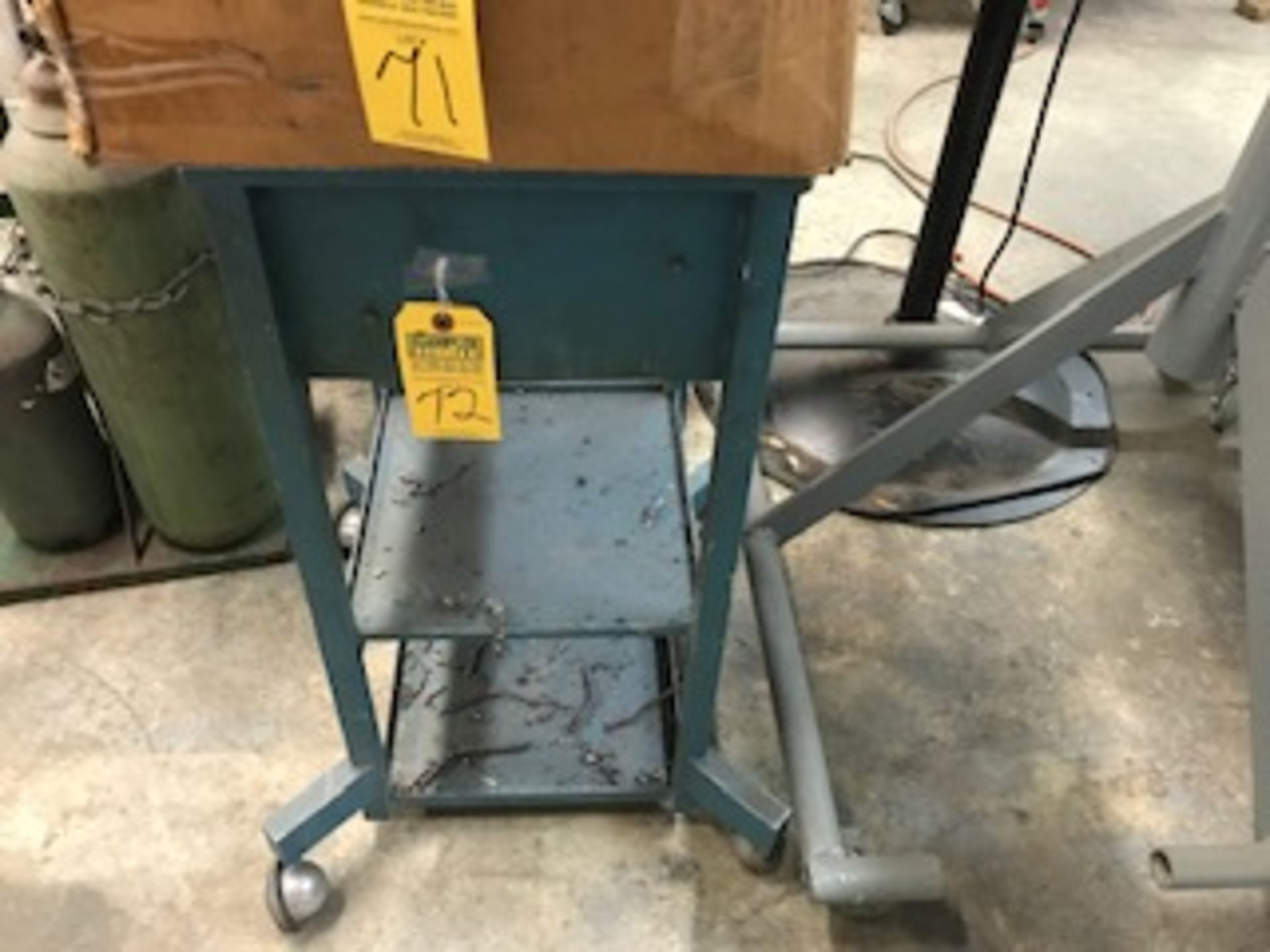 ROLLING CART WITH DRAWER