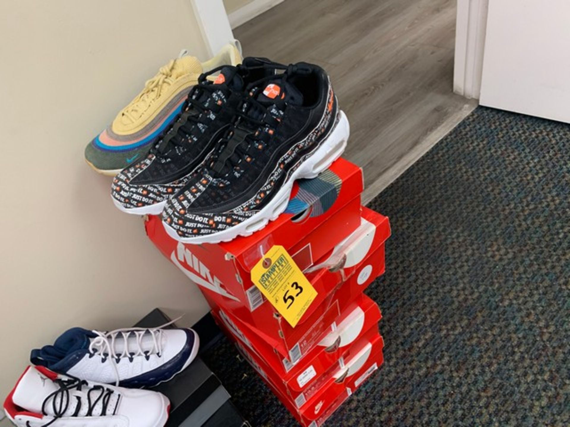 ASSORTED PAIR NIKE SHOES - AIRMAX, ETC