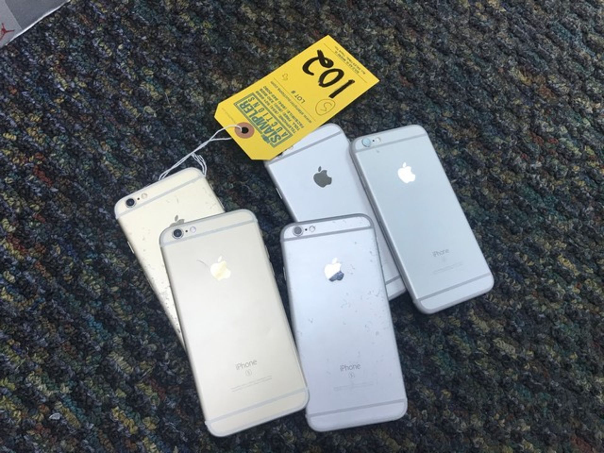 IPHONE 6S - ASSORTED COLORS