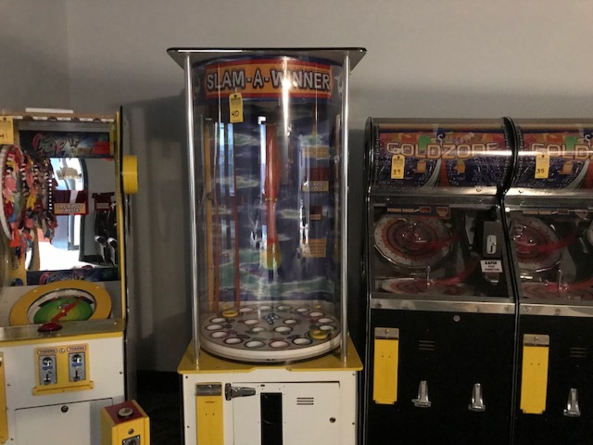 SLAM-A-WINNER MACHINE