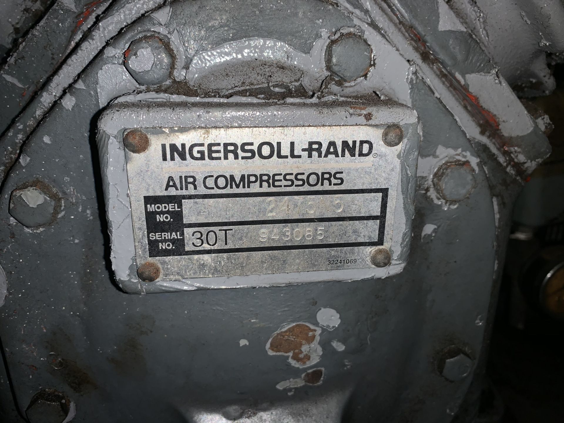 INGERSOLL RAND 2475N5 TYPE 30-T AIR COMPRESSOR - 5HP / 80 GALLON - Image 2 of 5